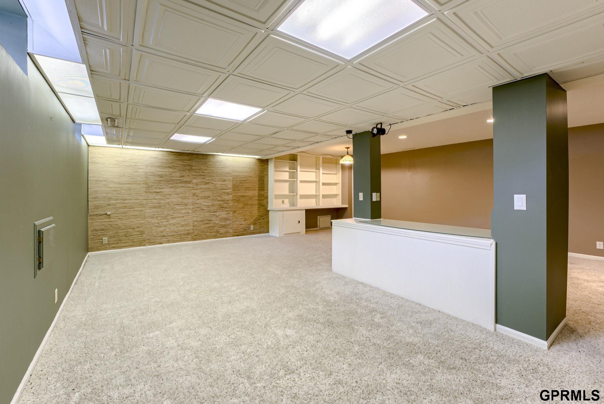 5325 Oak Hills Drive, Omaha, Nebraska image 37