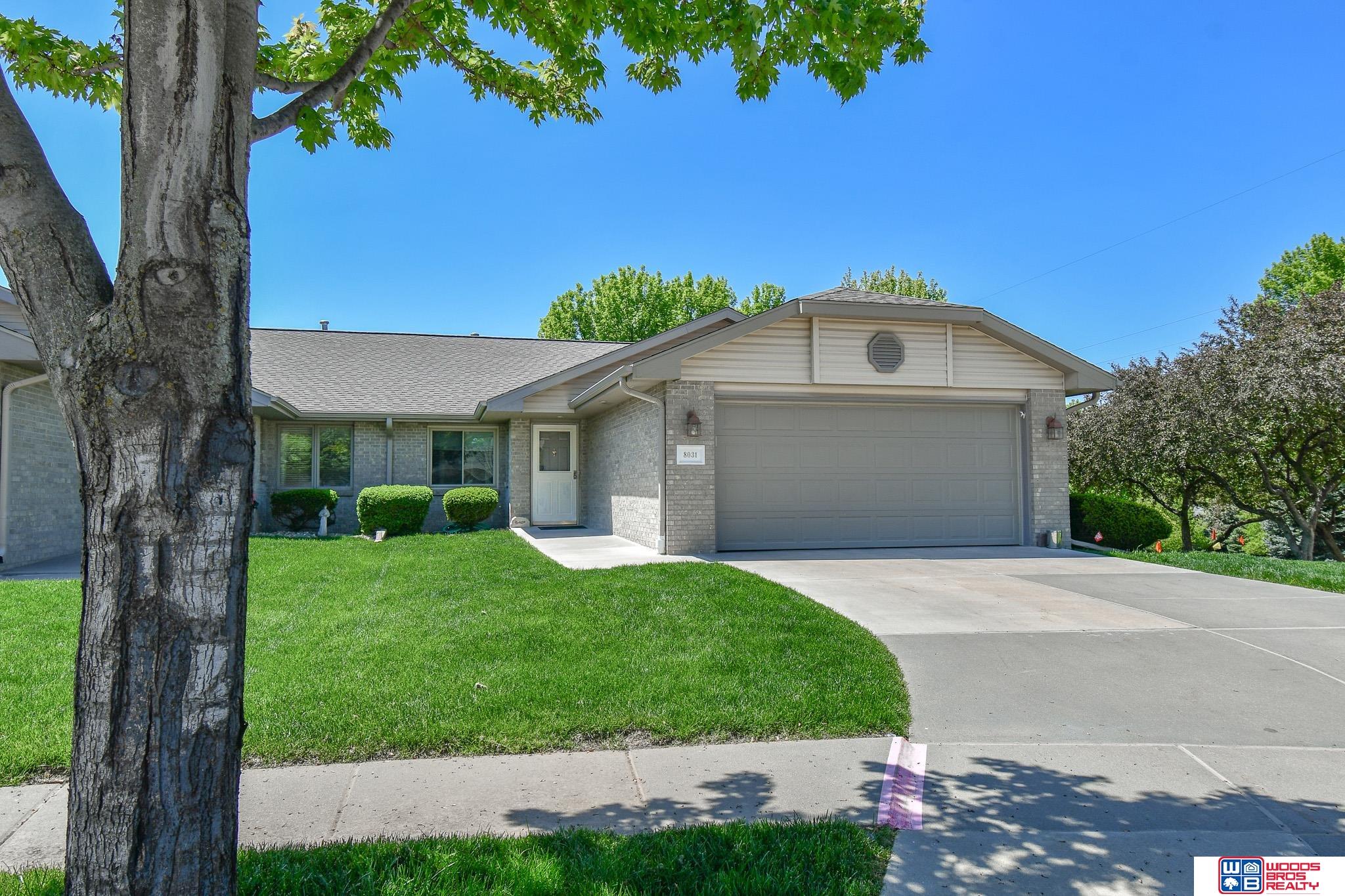 8031 Arrow Ridge Road, Lincoln, Nebraska image 2