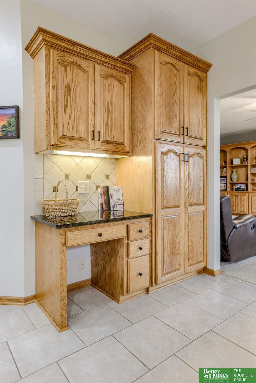20181 Woodridge Drive, Gretna, Nebraska image 18