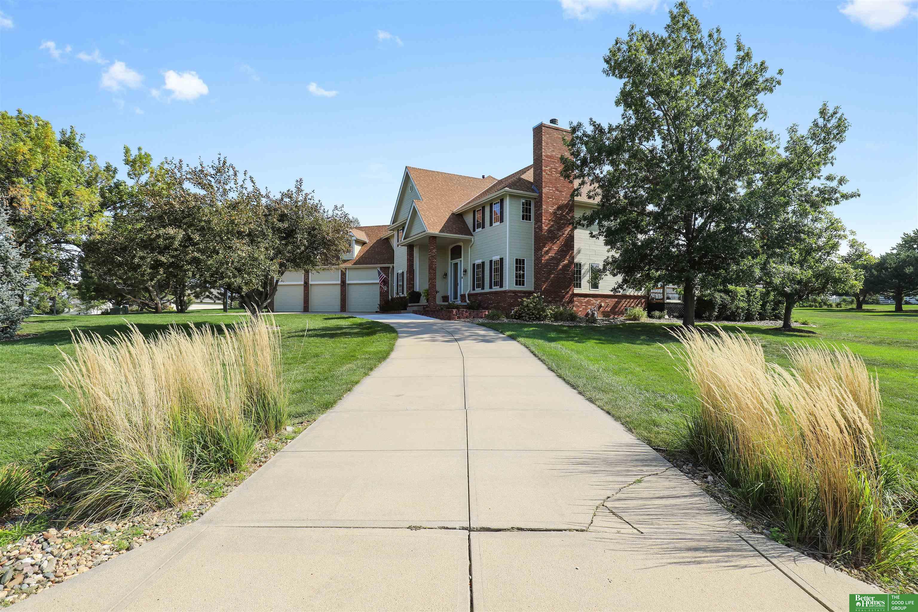 20181 Woodridge Drive, Gretna, Nebraska image 4
