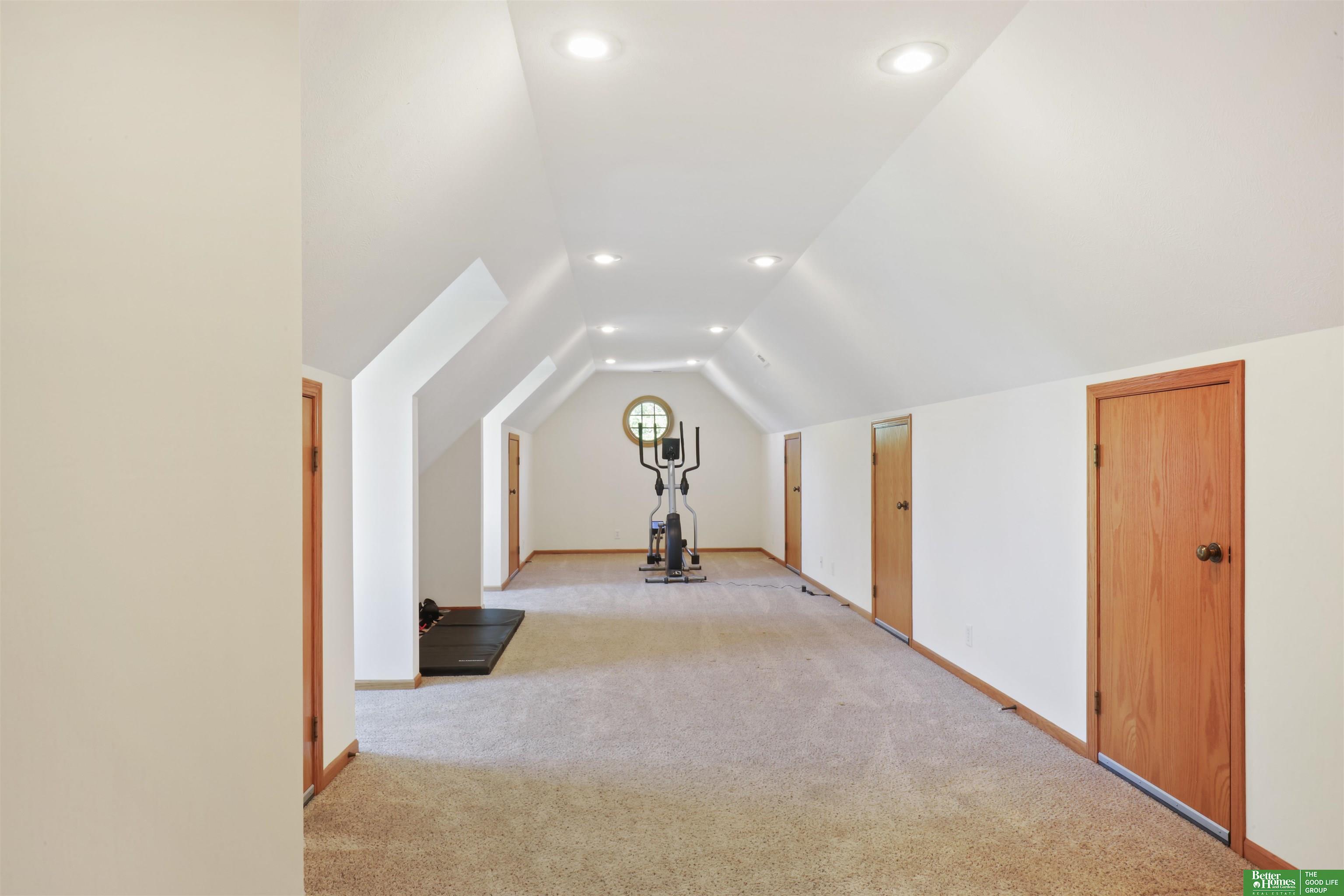20181 Woodridge Drive, Gretna, Nebraska image 43
