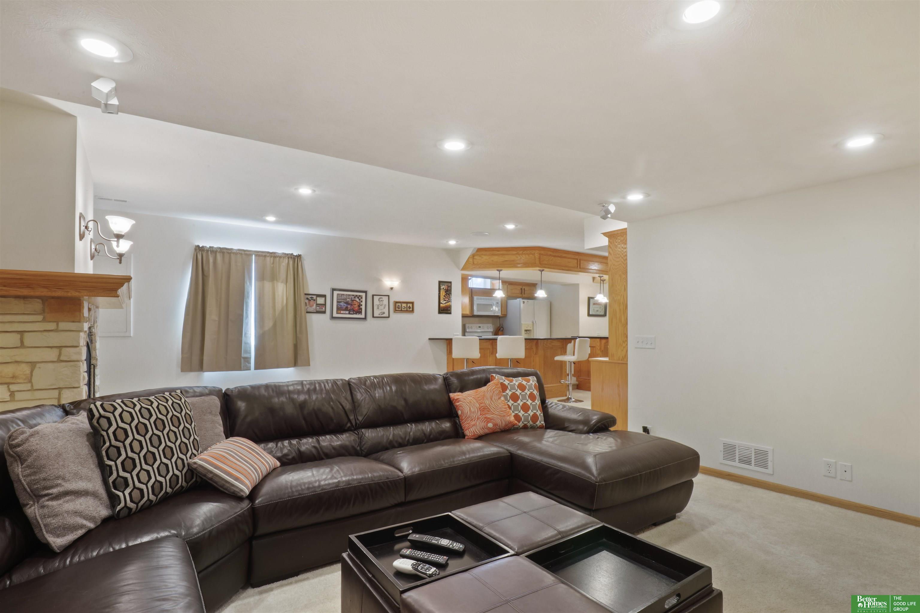 20181 Woodridge Drive, Gretna, Nebraska image 50