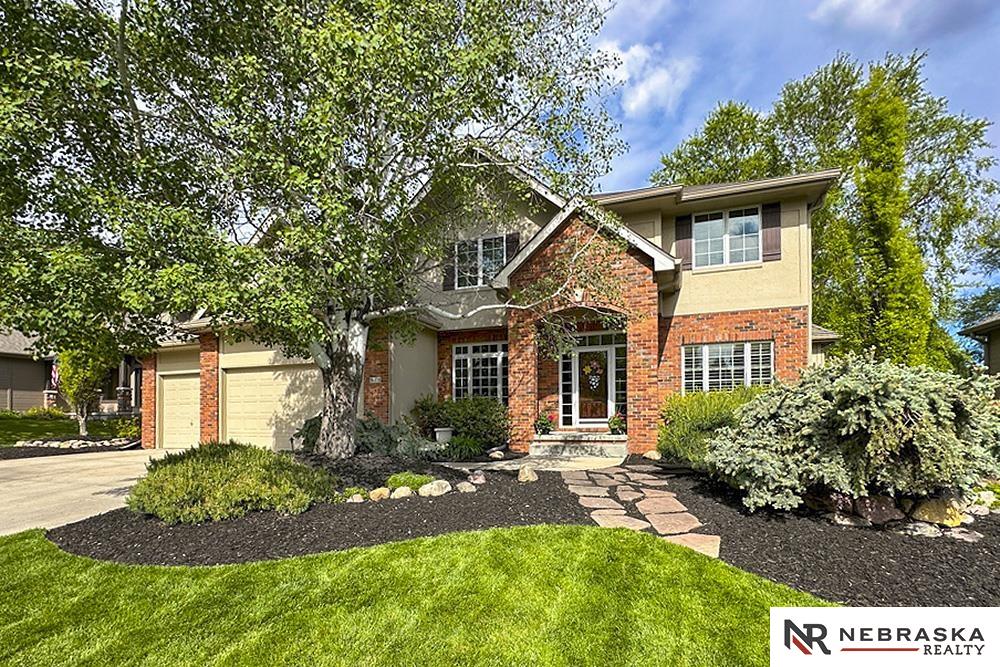 913 S 195 Street, Omaha, Nebraska image 2