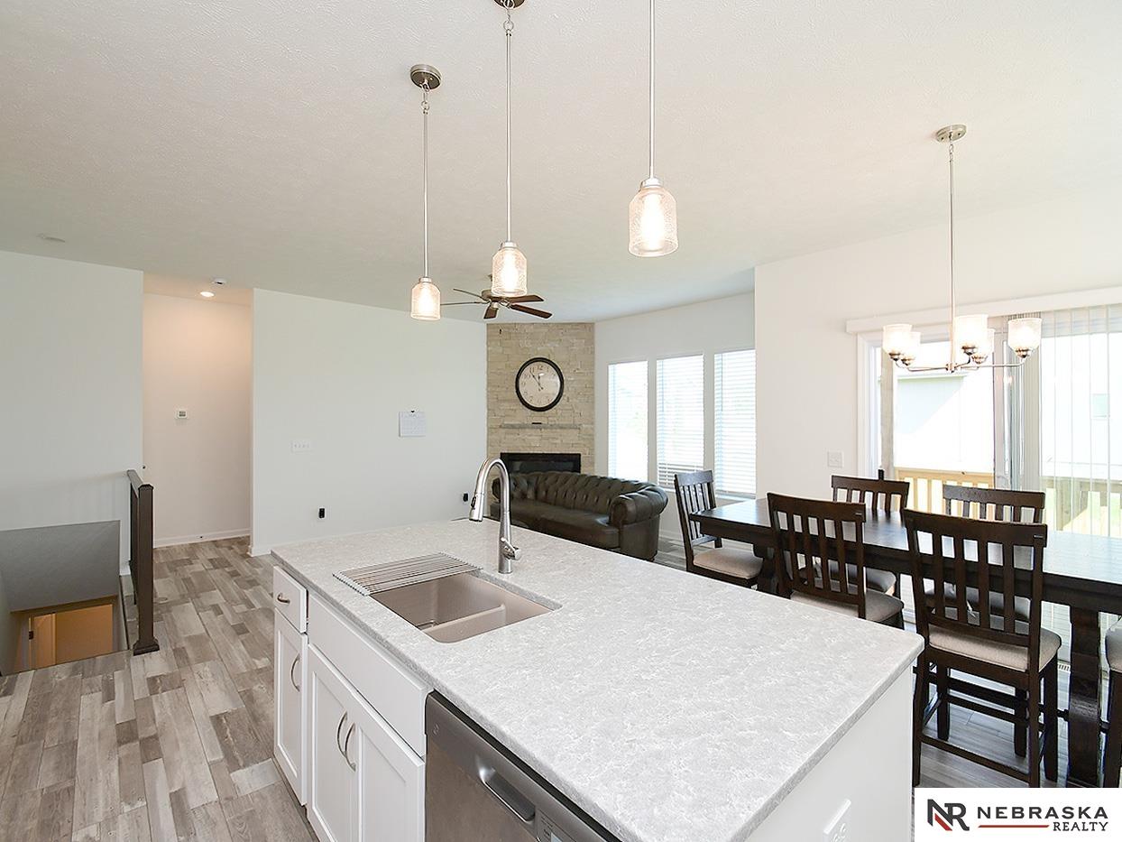 11312 Horizon Circle, Papillion, Nebraska image 13