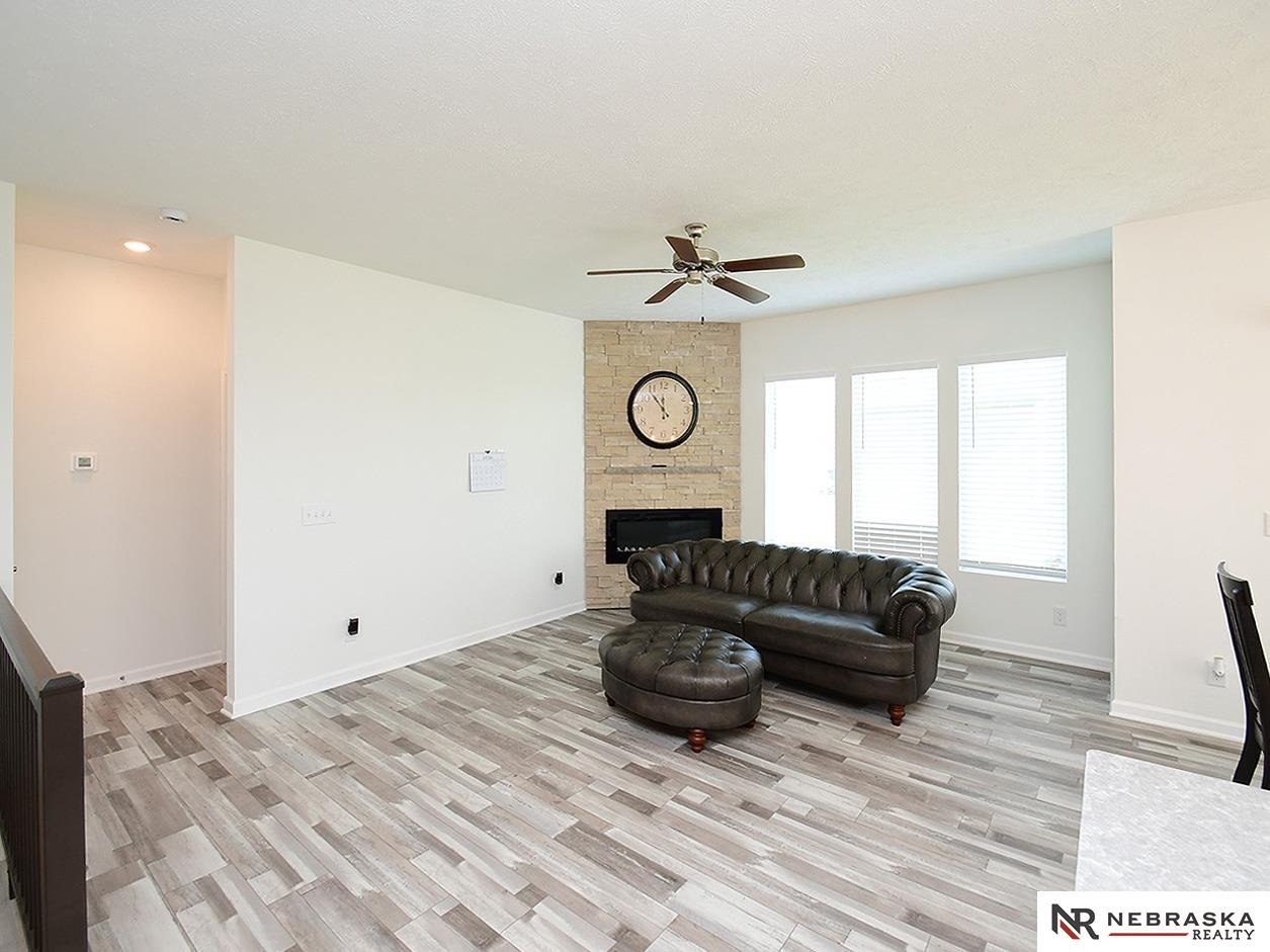 11312 Horizon Circle, Papillion, Nebraska image 6