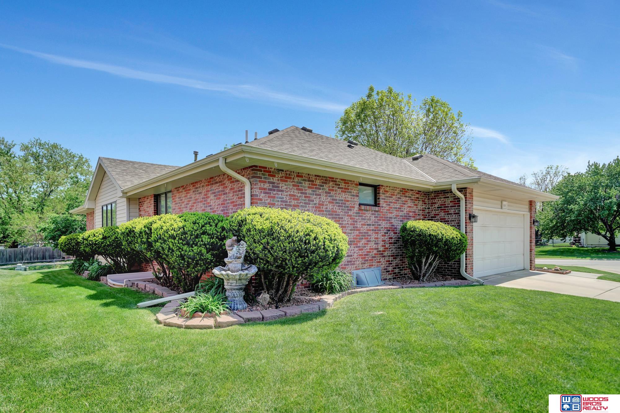 5828 Brittany Place, Lincoln, Nebraska image 3