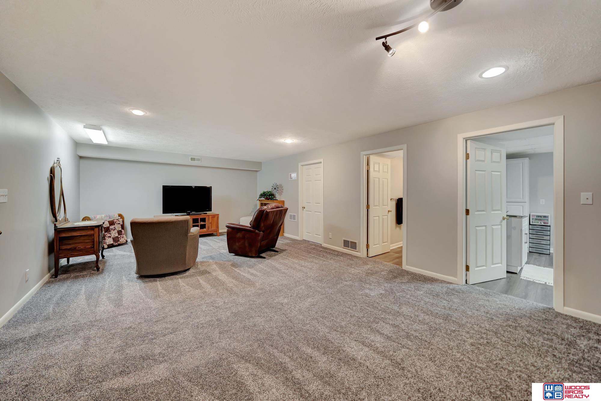 5828 Brittany Place, Lincoln, Nebraska image 10