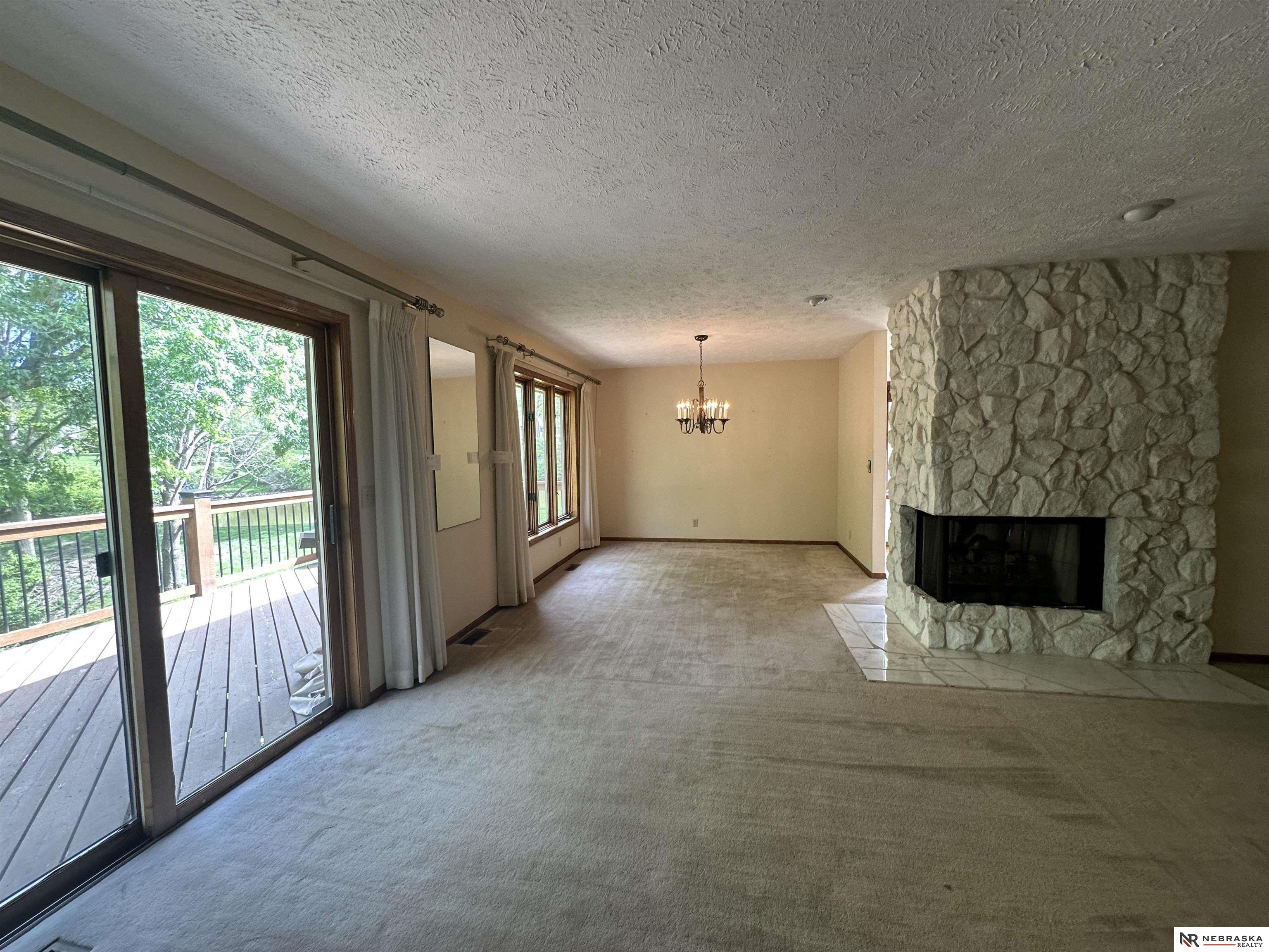 1605 S 113th Plaza, Omaha, Nebraska image 4
