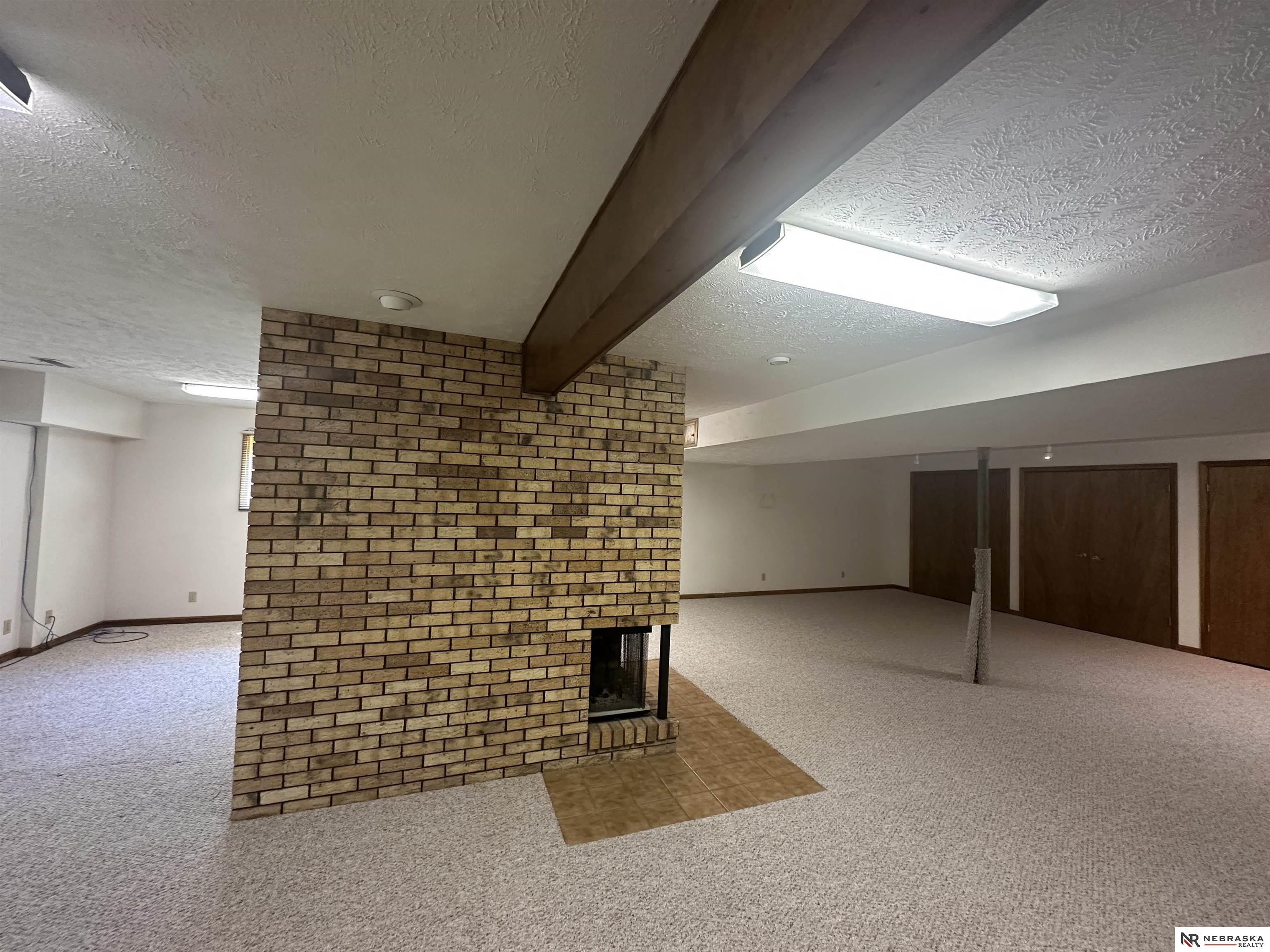 1605 S 113th Plaza, Omaha, Nebraska image 33