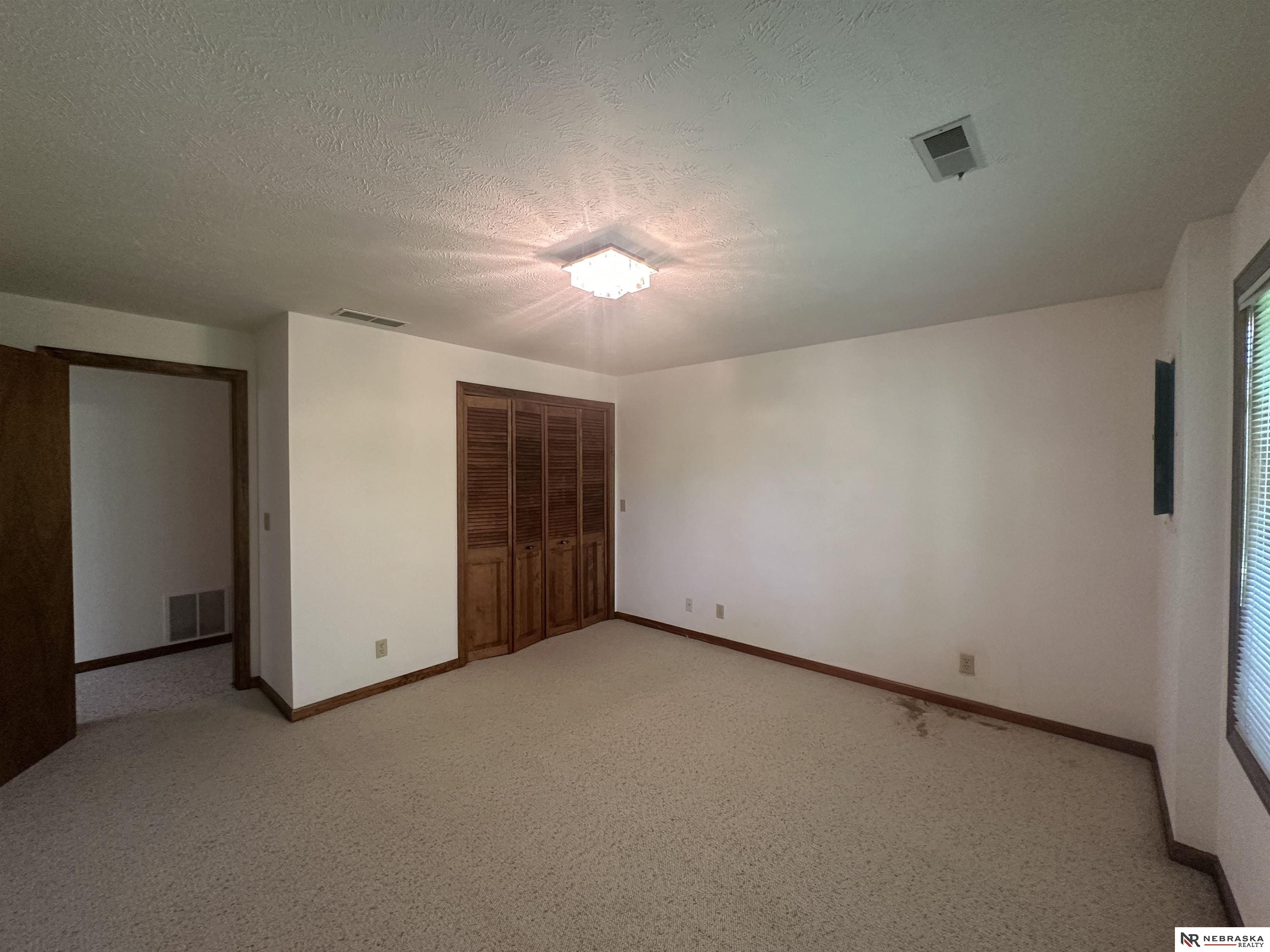 1605 S 113th Plaza, Omaha, Nebraska image 36
