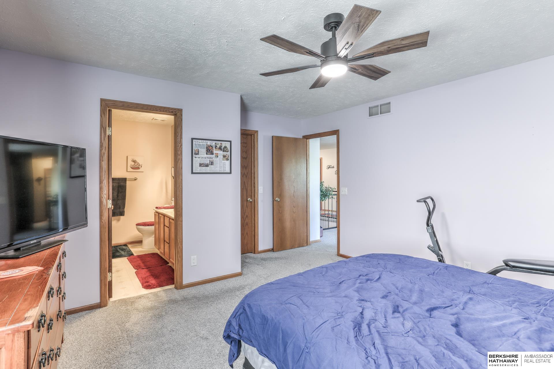 16214 Erskine Circle, Omaha, Nebraska image 13