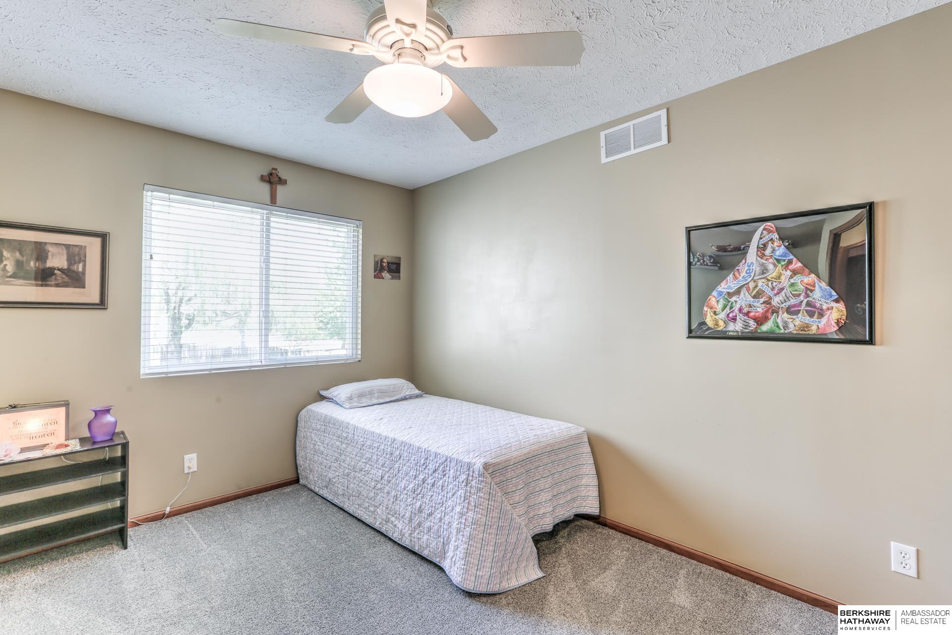 16214 Erskine Circle, Omaha, Nebraska image 15