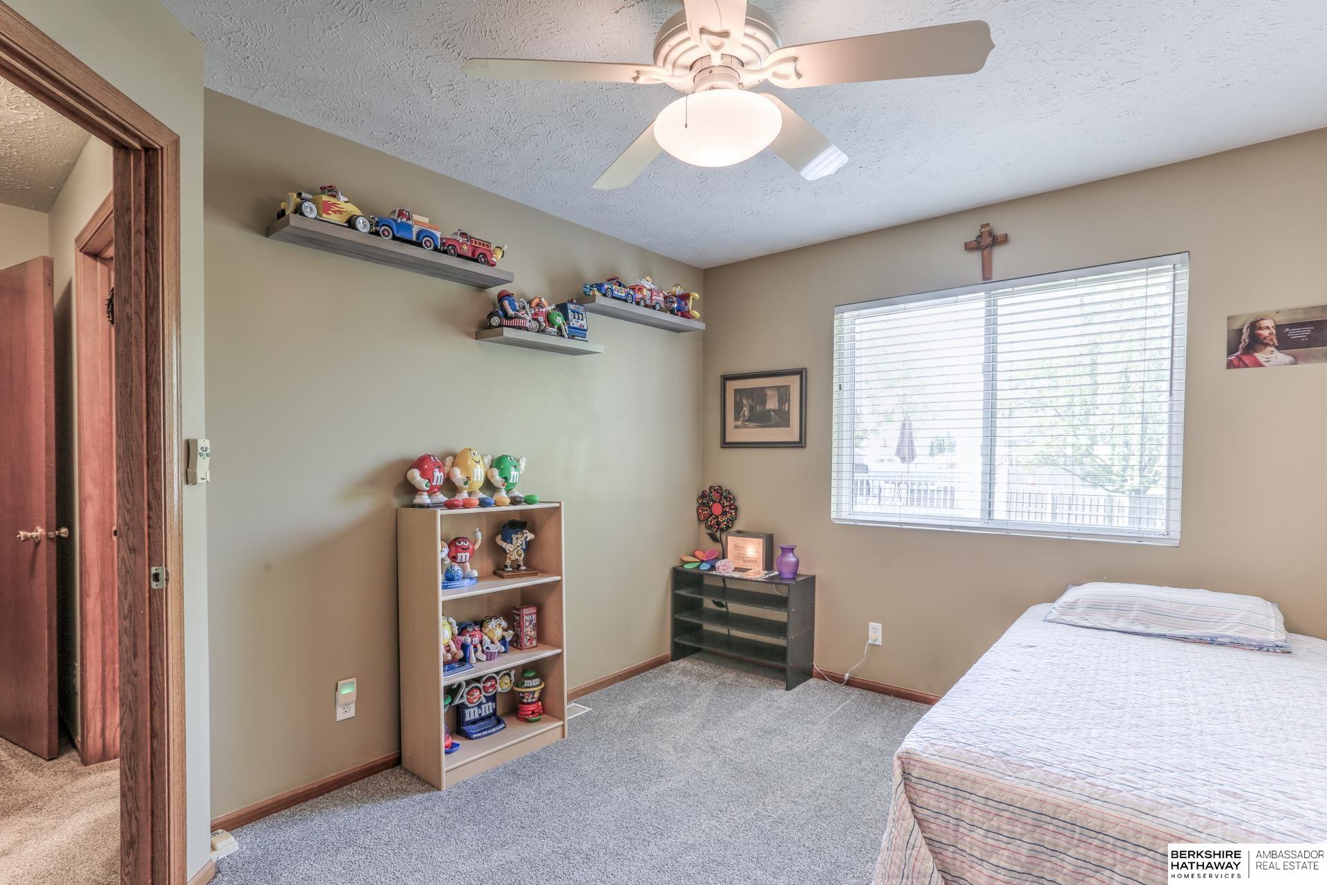 16214 Erskine Circle, Omaha, Nebraska image 16