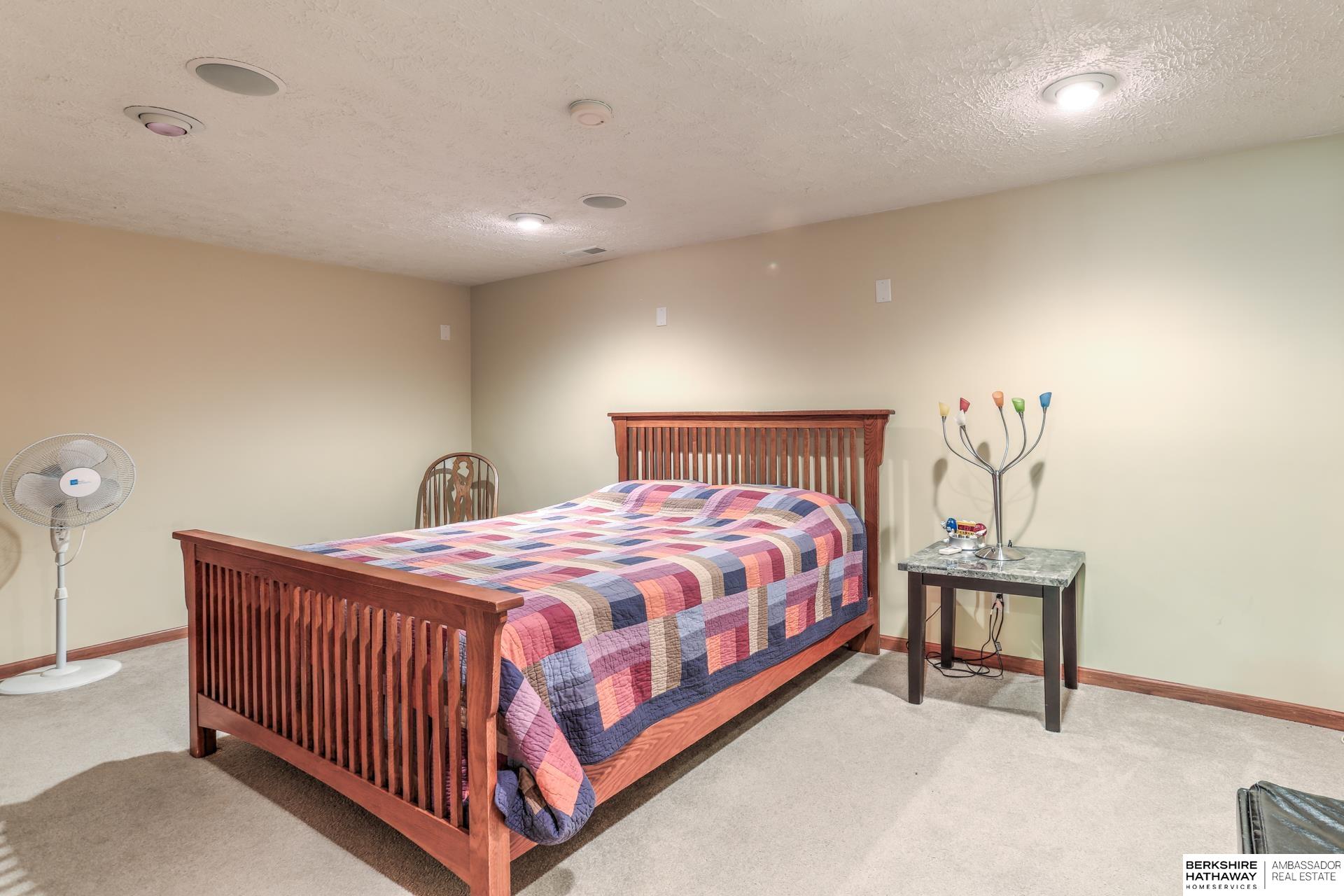 16214 Erskine Circle, Omaha, Nebraska image 25