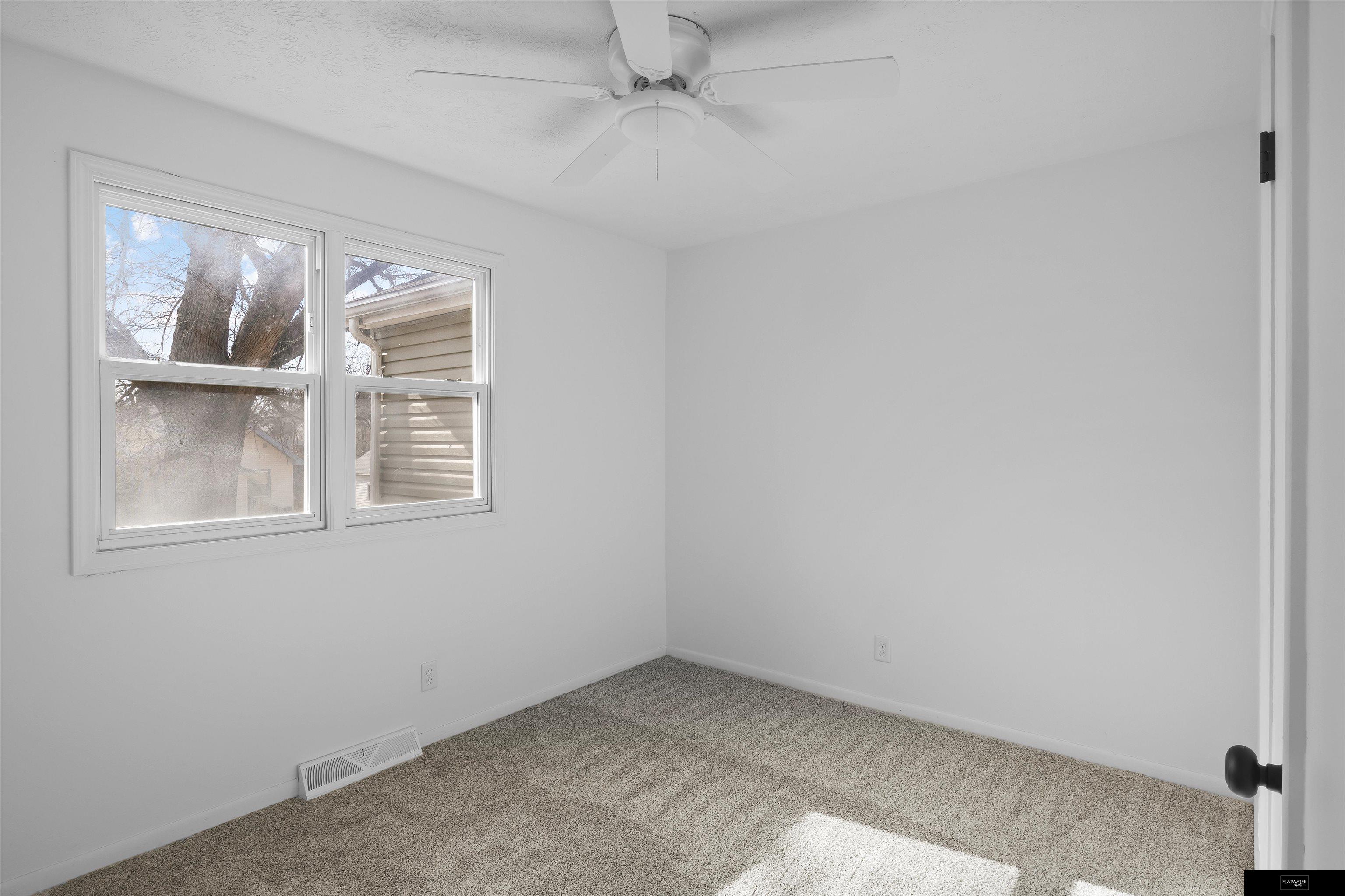 5822 Lake Street, Omaha, Nebraska image 18