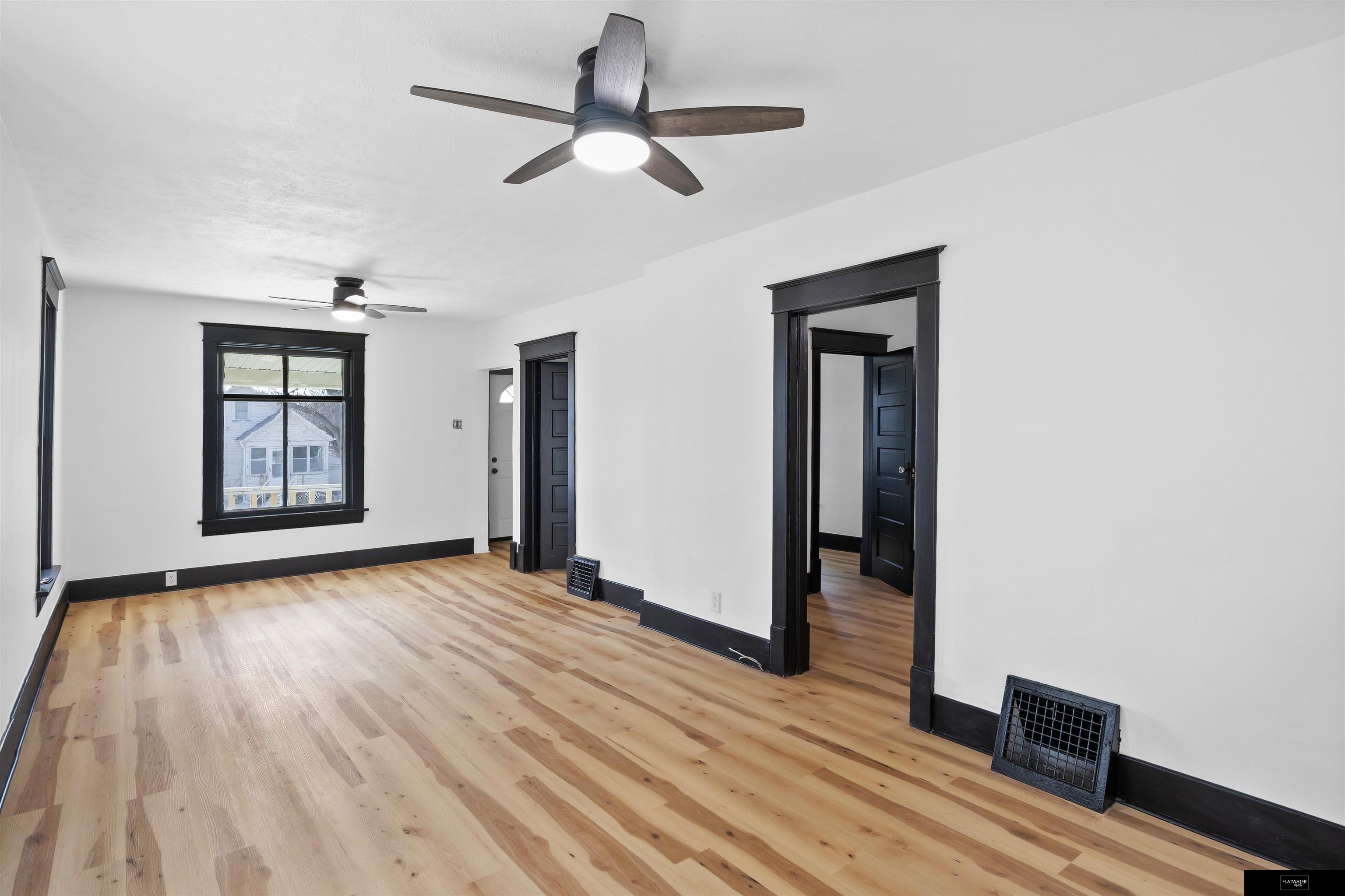 5822 Lake Street, Omaha, Nebraska image 7