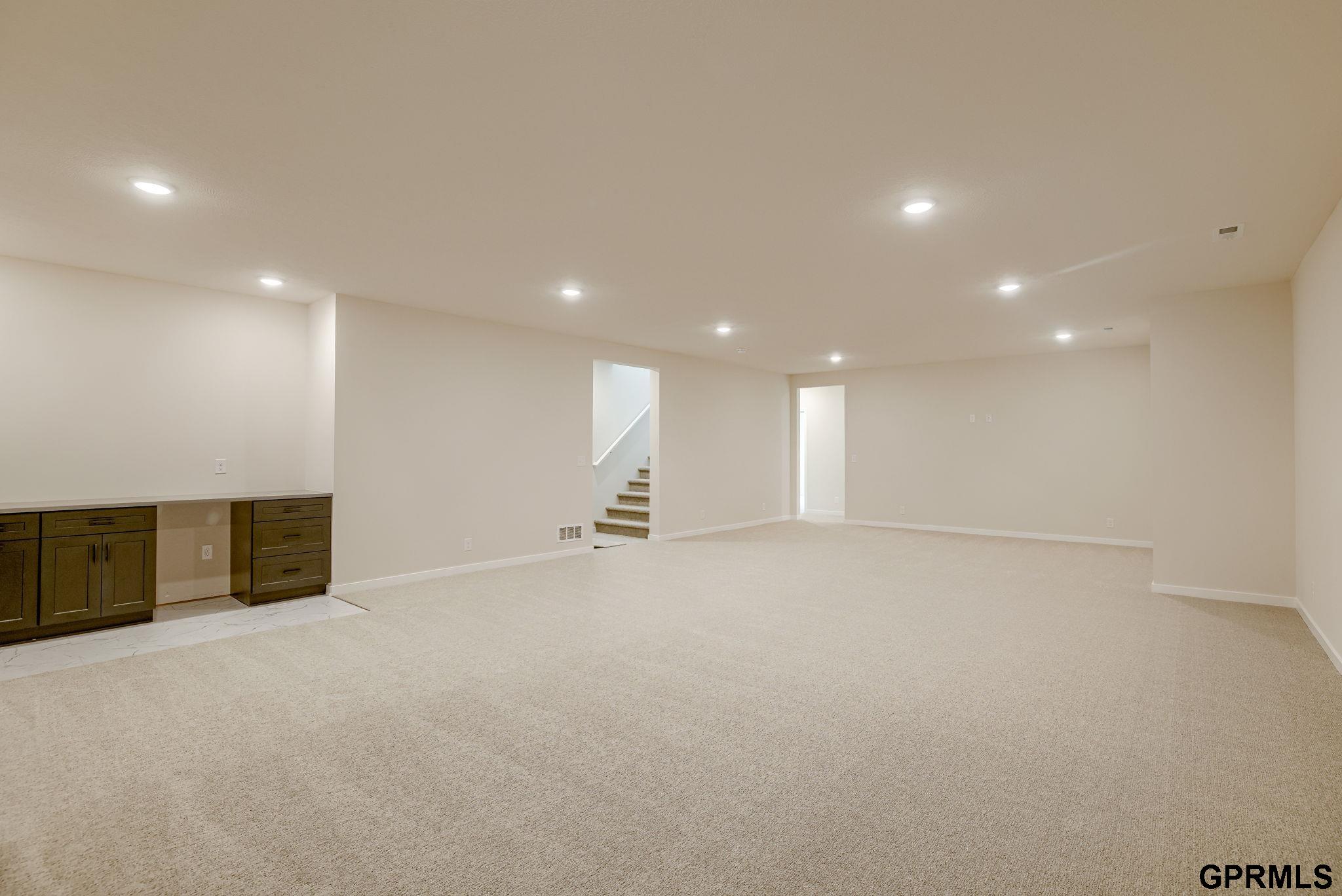 20137 R Street, Omaha, Nebraska image 21