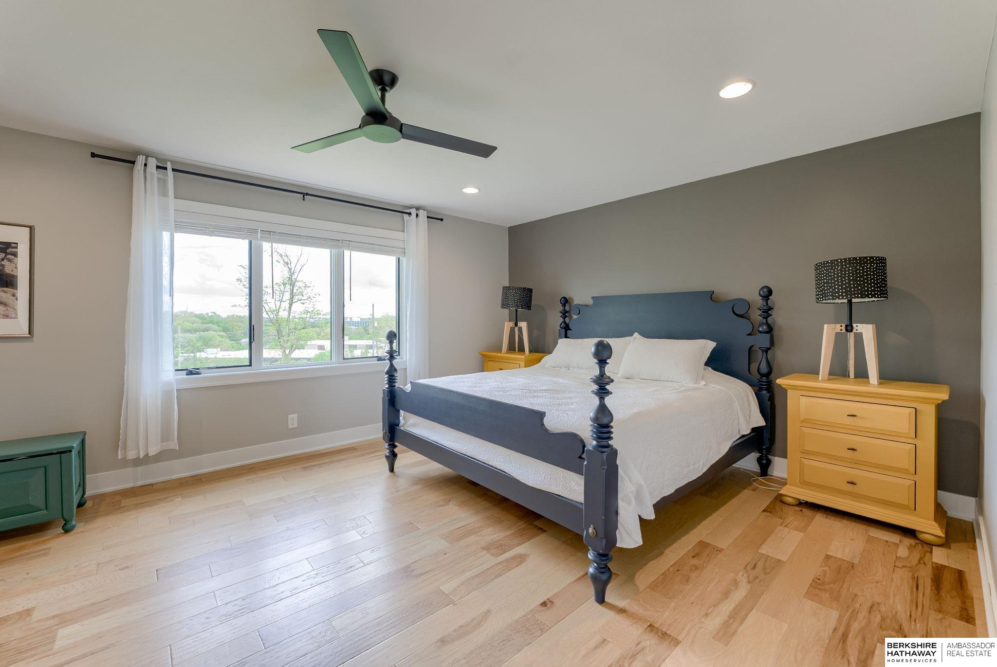 8616 Broadmoor Drive, Omaha, Nebraska image 22