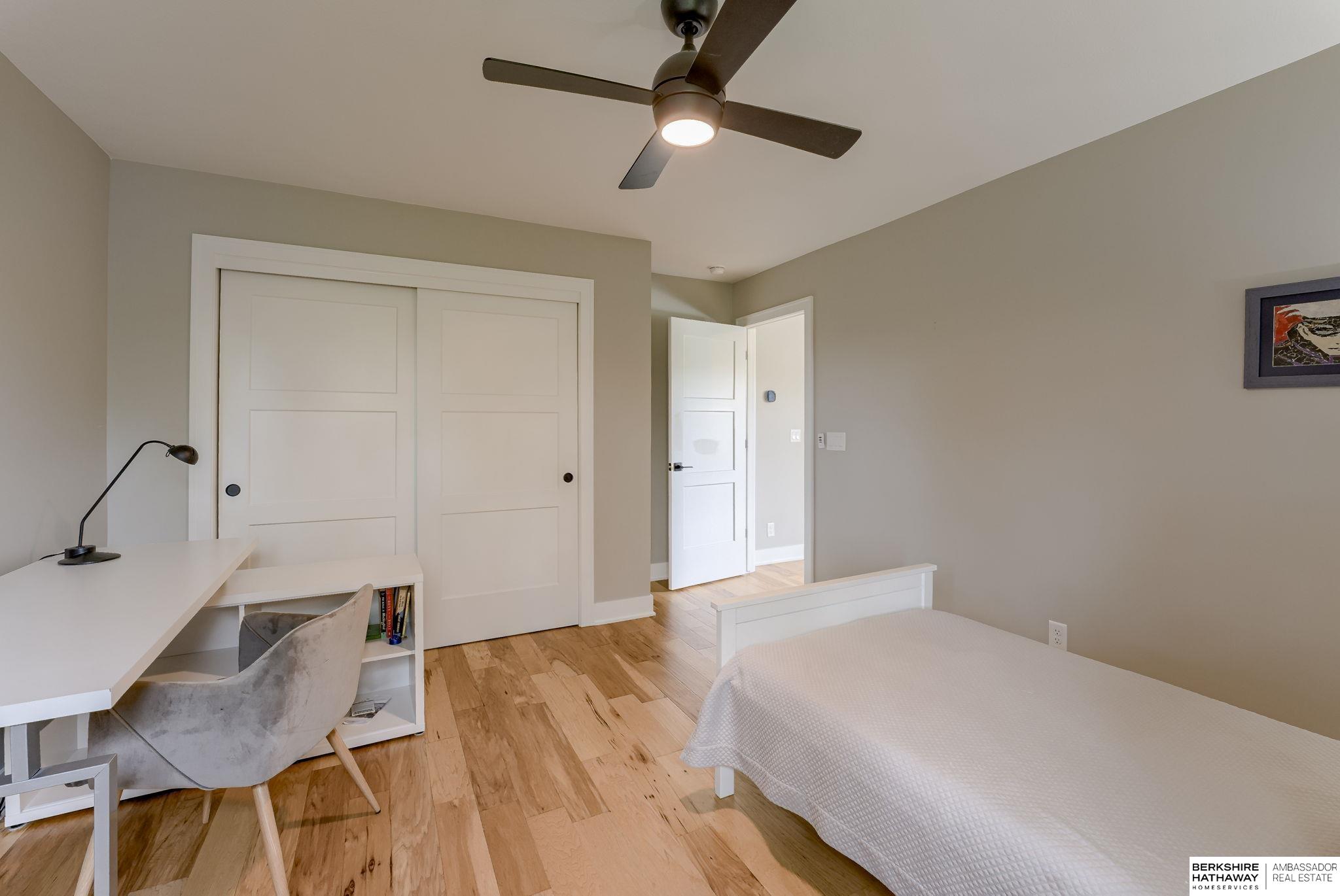 8616 Broadmoor Drive, Omaha, Nebraska image 29
