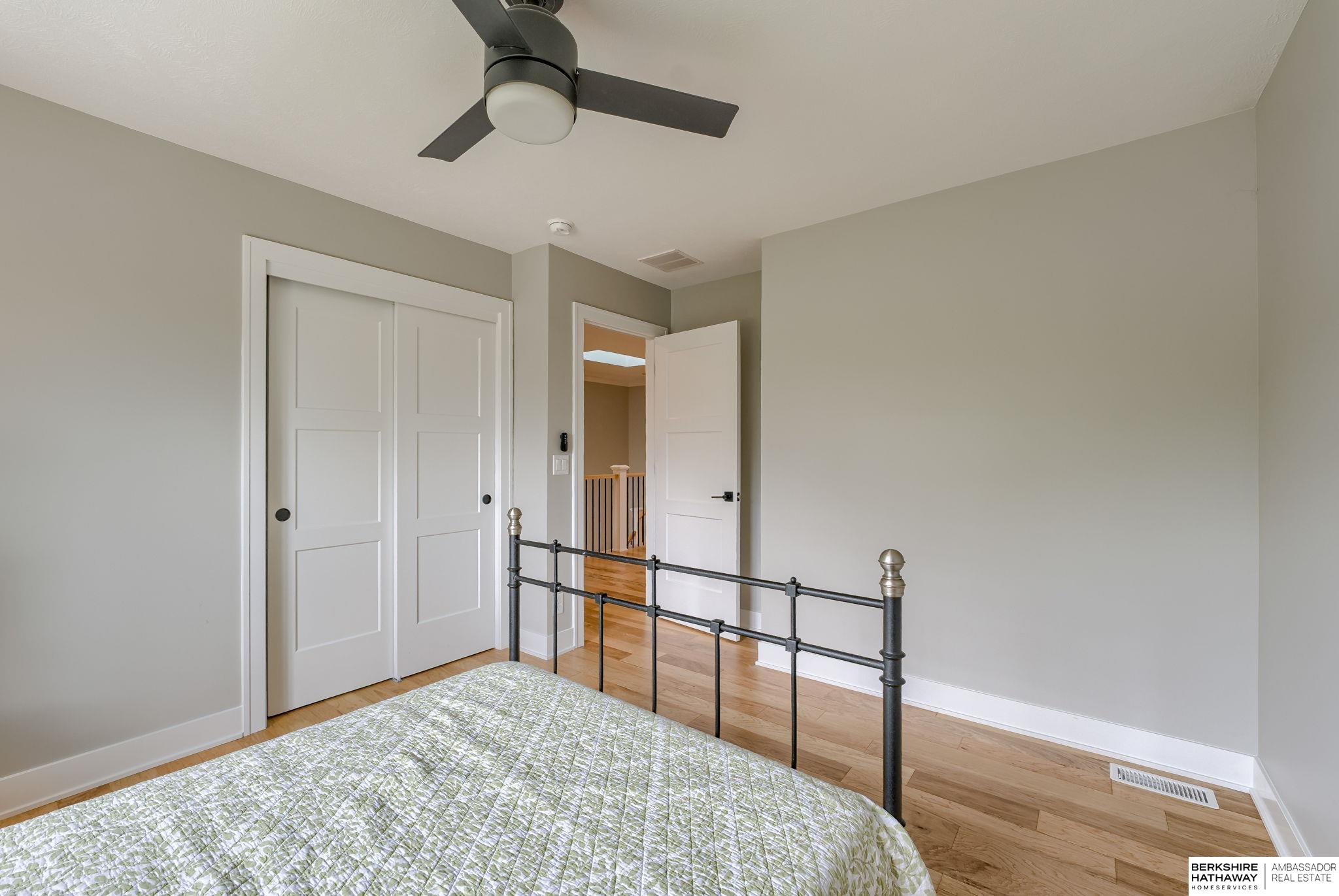 8616 Broadmoor Drive, Omaha, Nebraska image 36