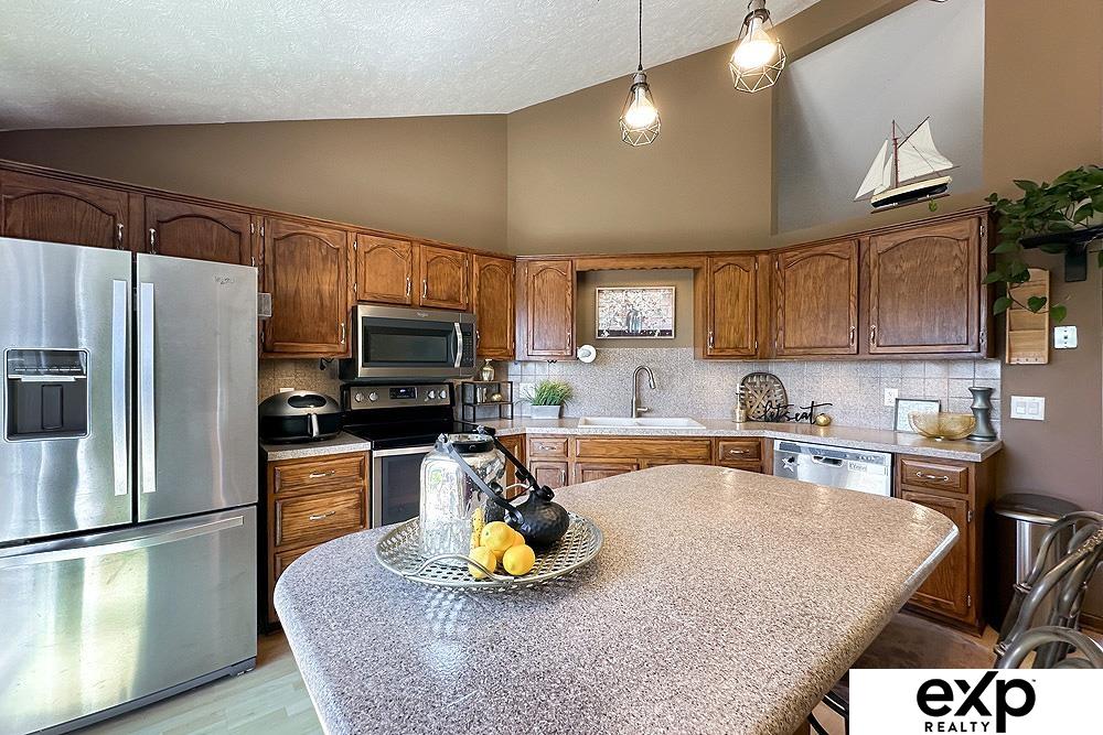 16621 Madison Street, Omaha, Nebraska image 3