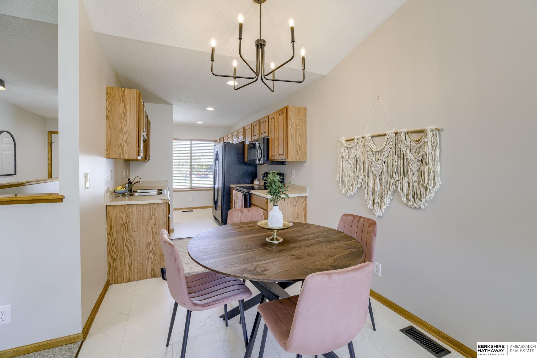 2411 Northline Court, Lincoln, Nebraska image 9