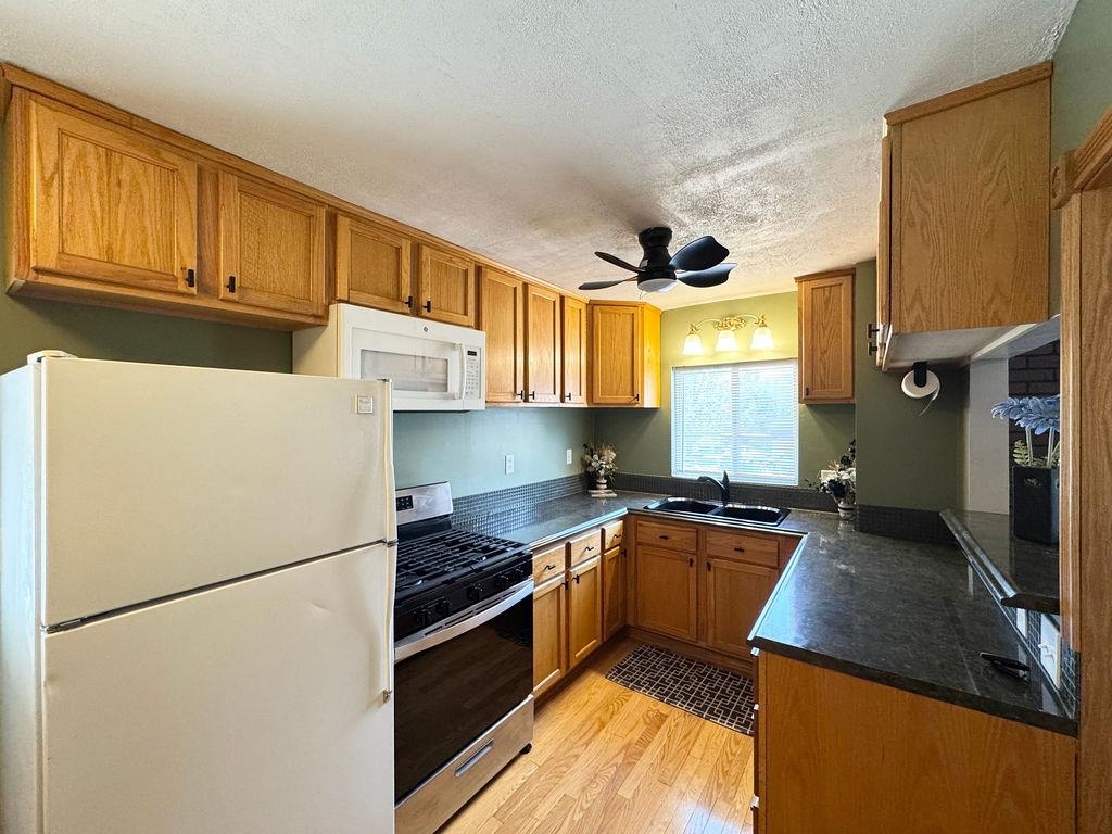 4204 S 49th Street, Lincoln, Nebraska image 16