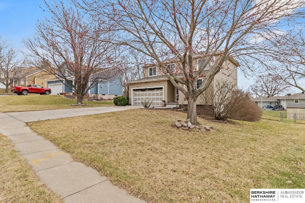 20129 Wolfs Street, Elkhorn, Nebraska image 3