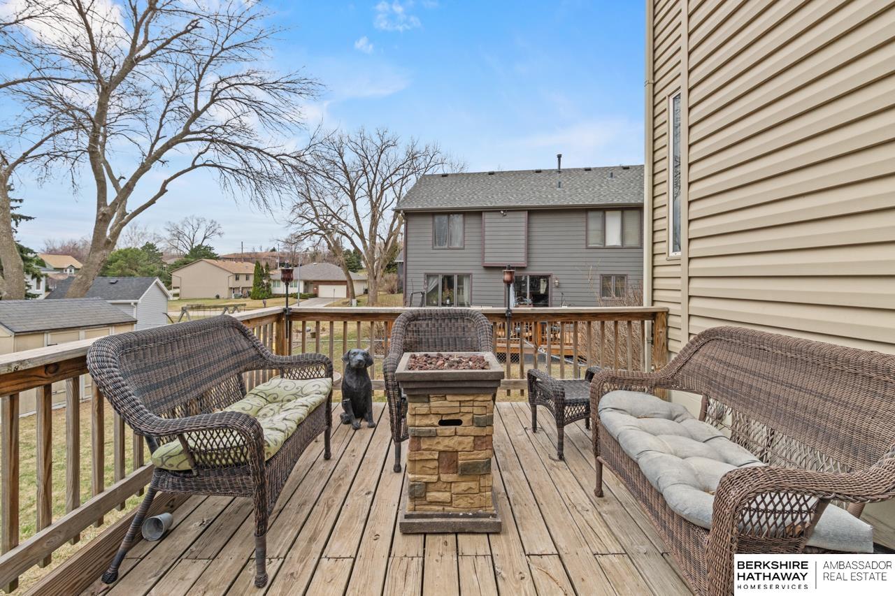 20129 Wolfs Street, Elkhorn, Nebraska image 23