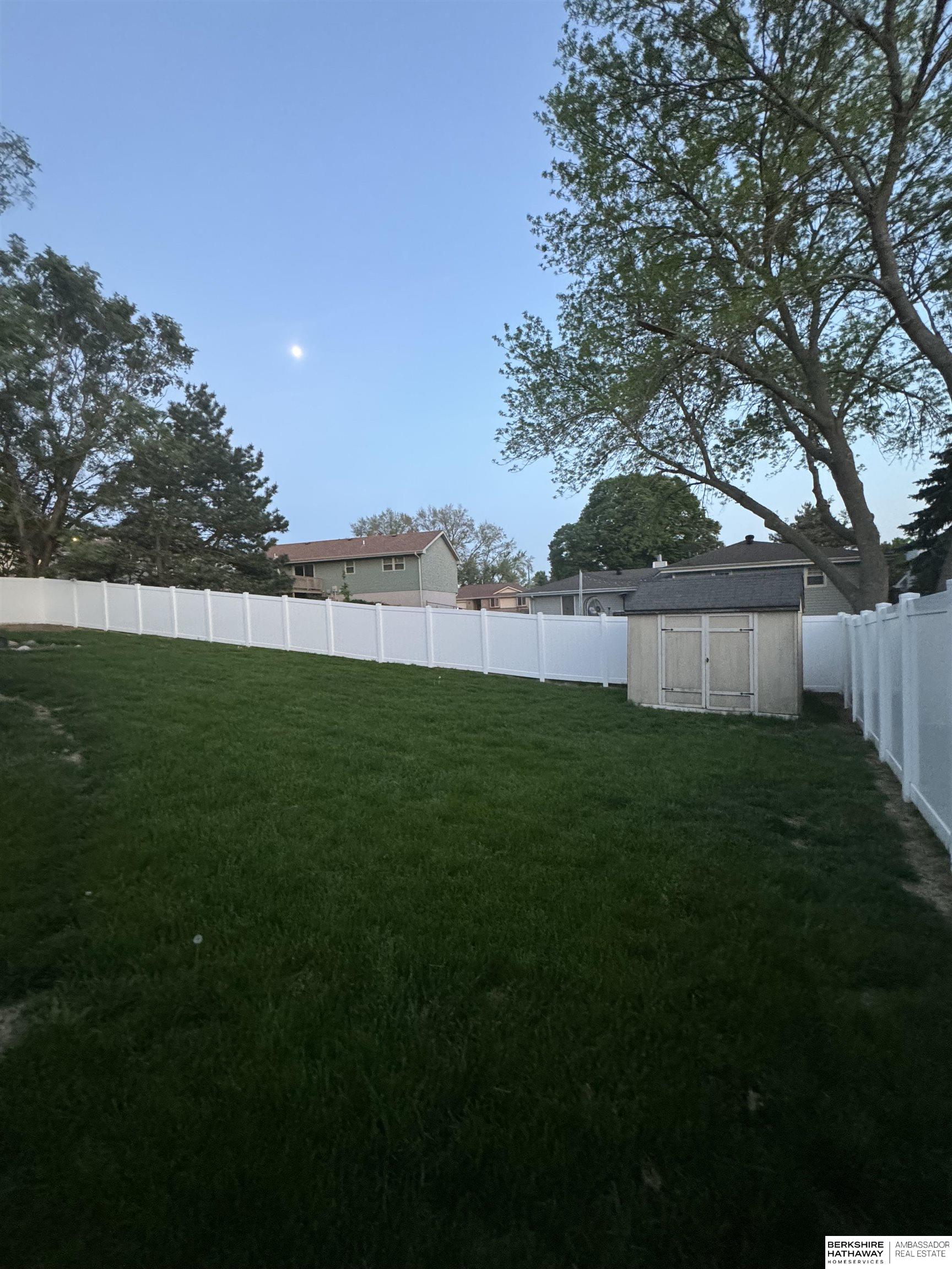 20129 Wolfs Street, Elkhorn, Nebraska image 24