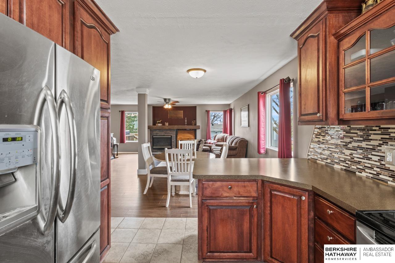 20129 Wolfs Street, Elkhorn, Nebraska image 7