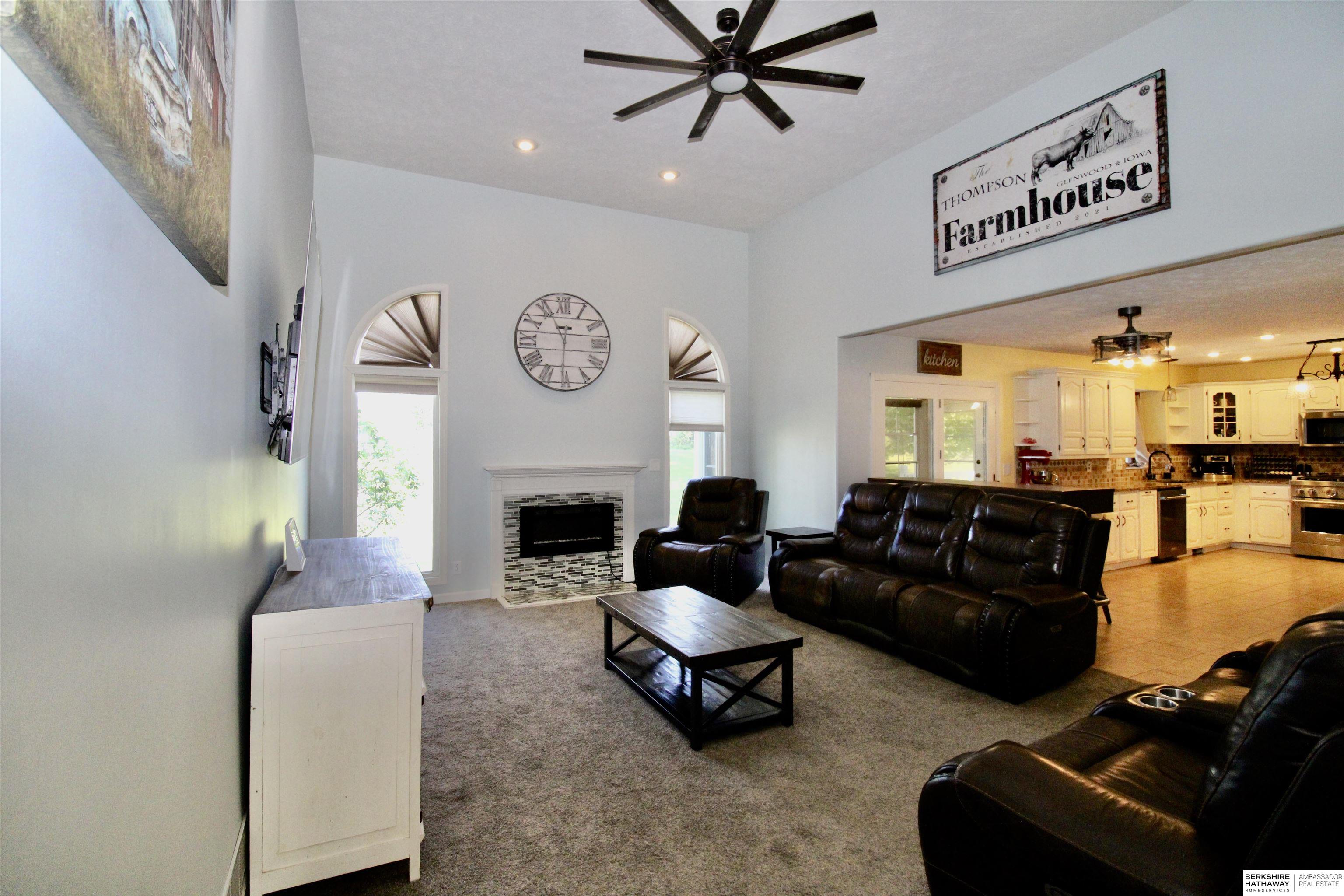 58492 Hilman Drive, Glenwood, Iowa image 17