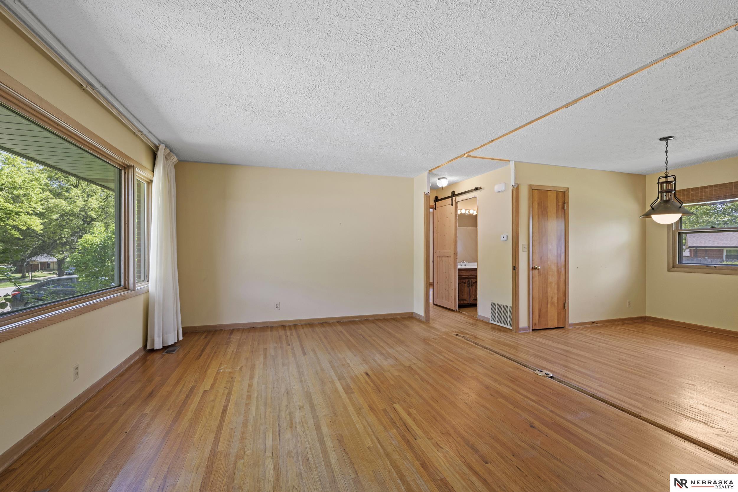 1825 Morningside Drive, Lincoln, Nebraska image 5