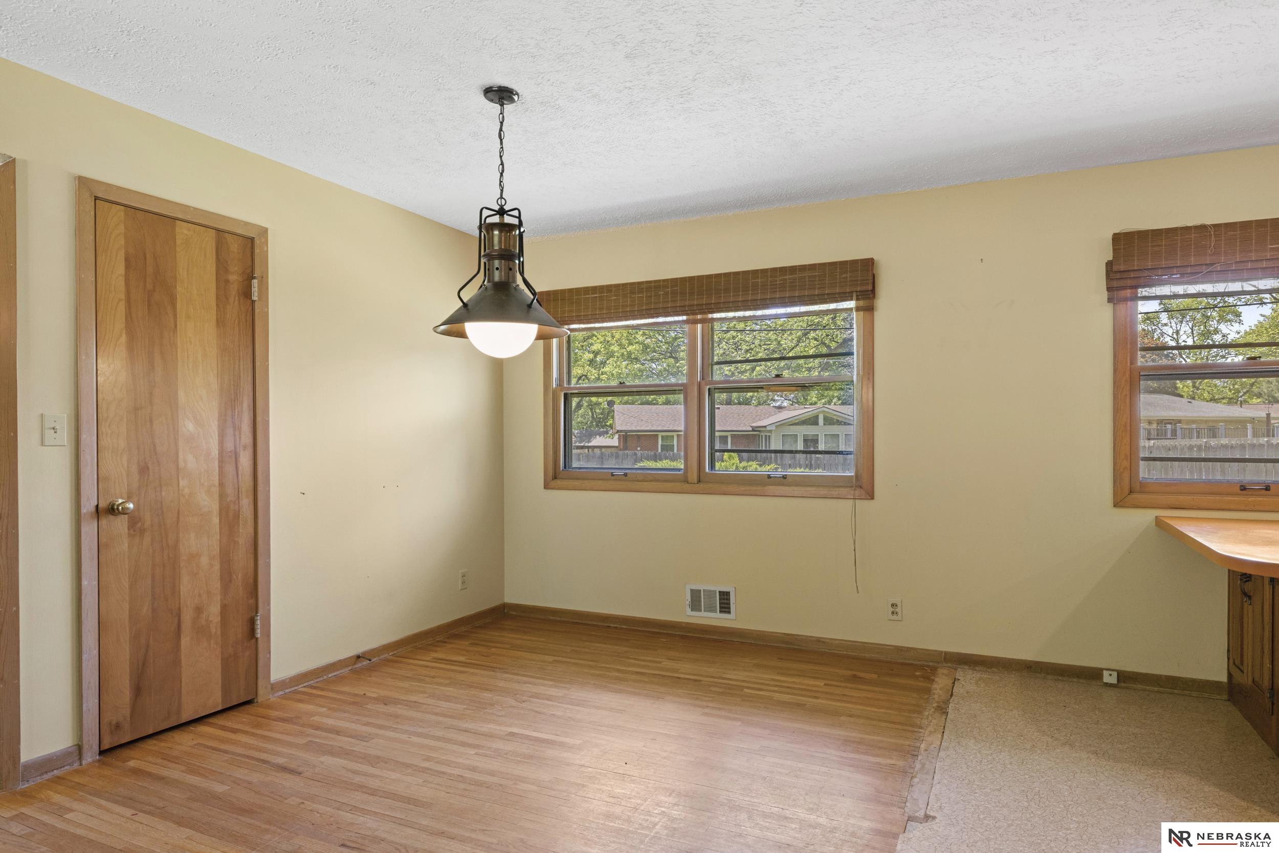 1825 Morningside Drive, Lincoln, Nebraska image 7