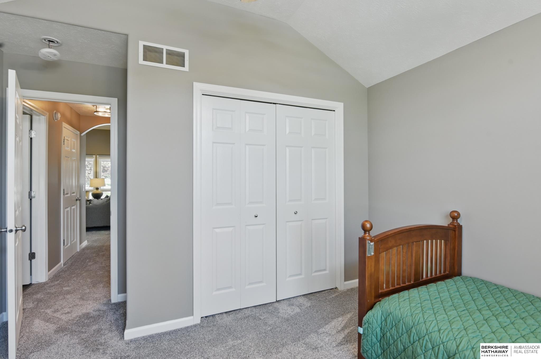 17012 Bohling Drive, Omaha, Nebraska image 19