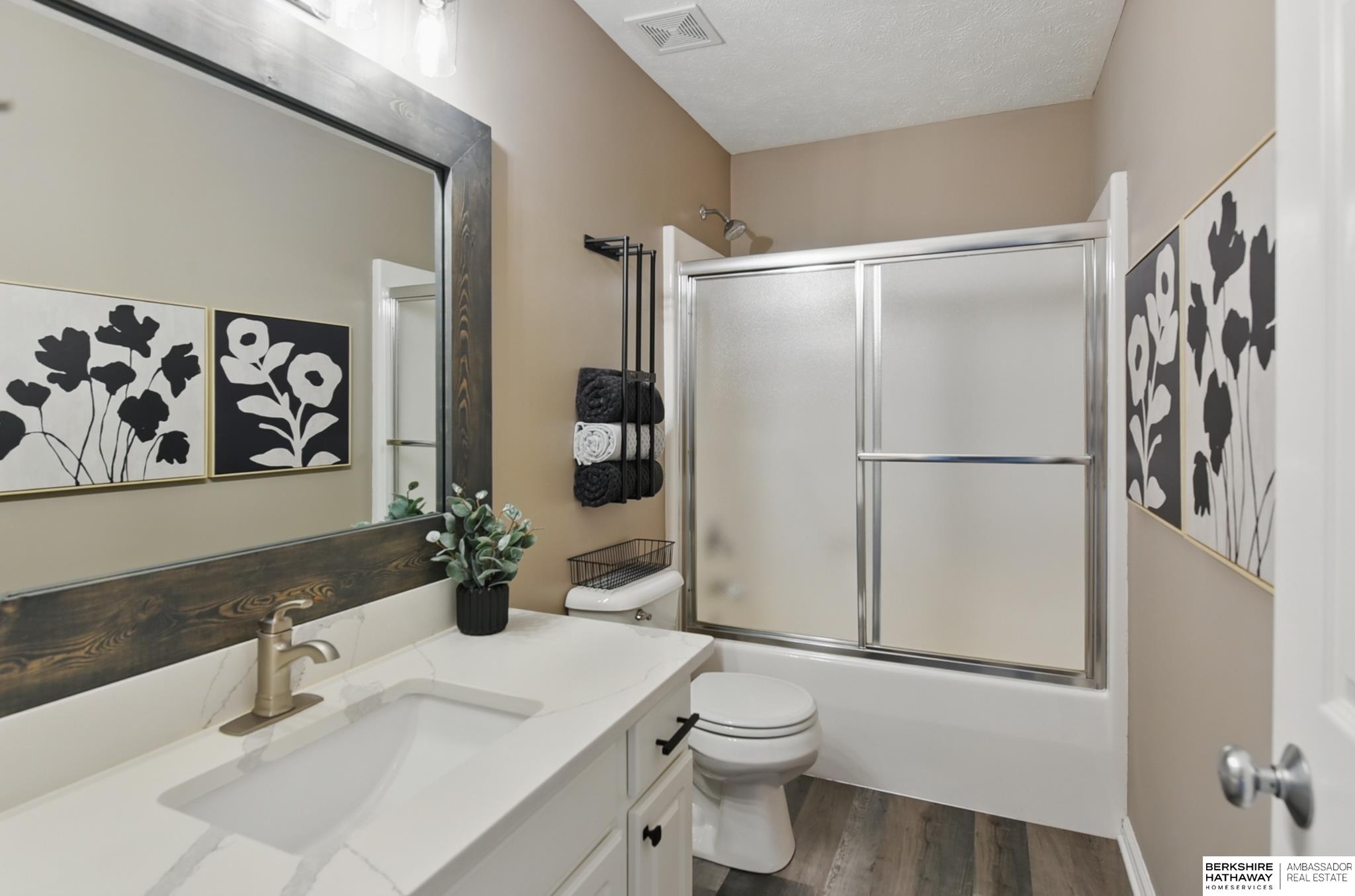 17012 Bohling Drive, Omaha, Nebraska image 22