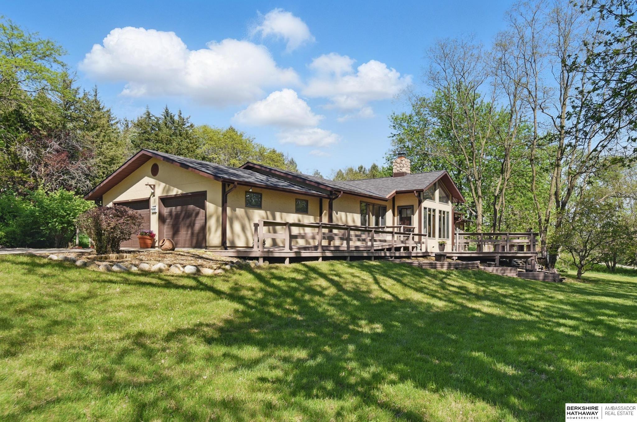 8259 Paradise Hills Lane, Fort Calhoun, Nebraska image 2
