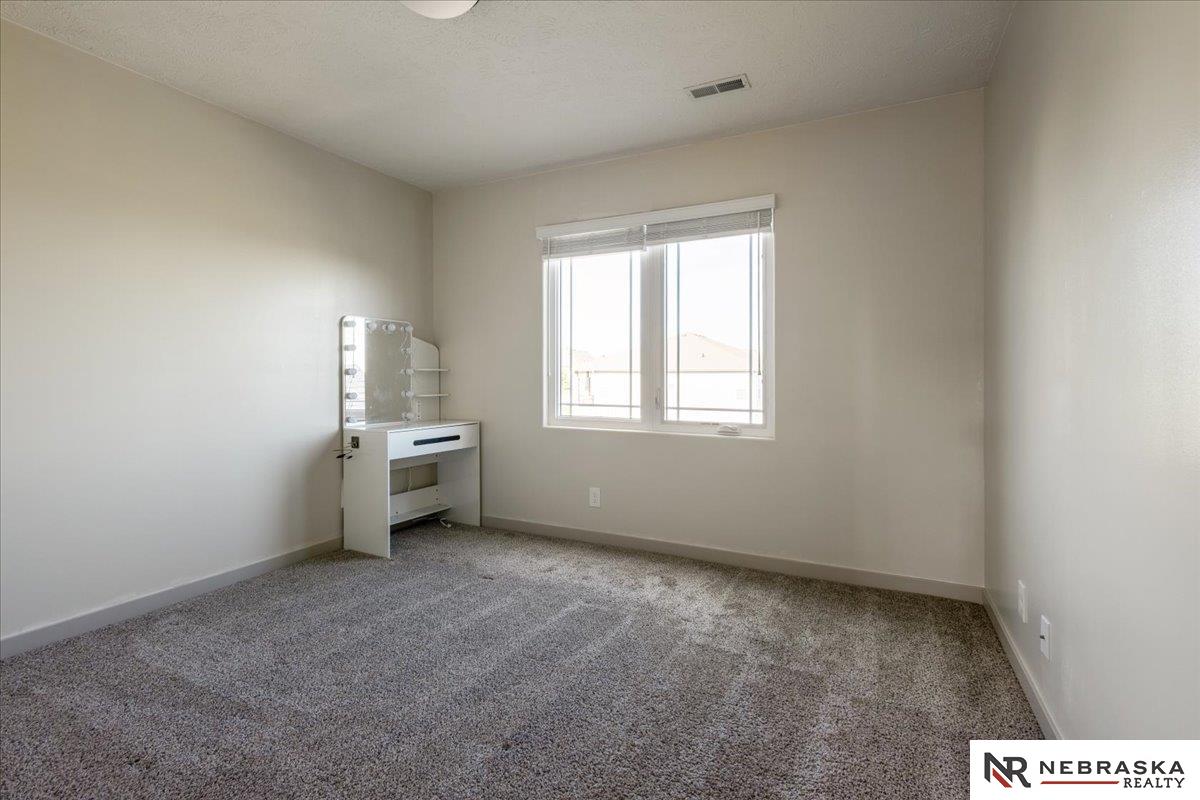 6107 S 197th Street, Omaha, Nebraska image 31