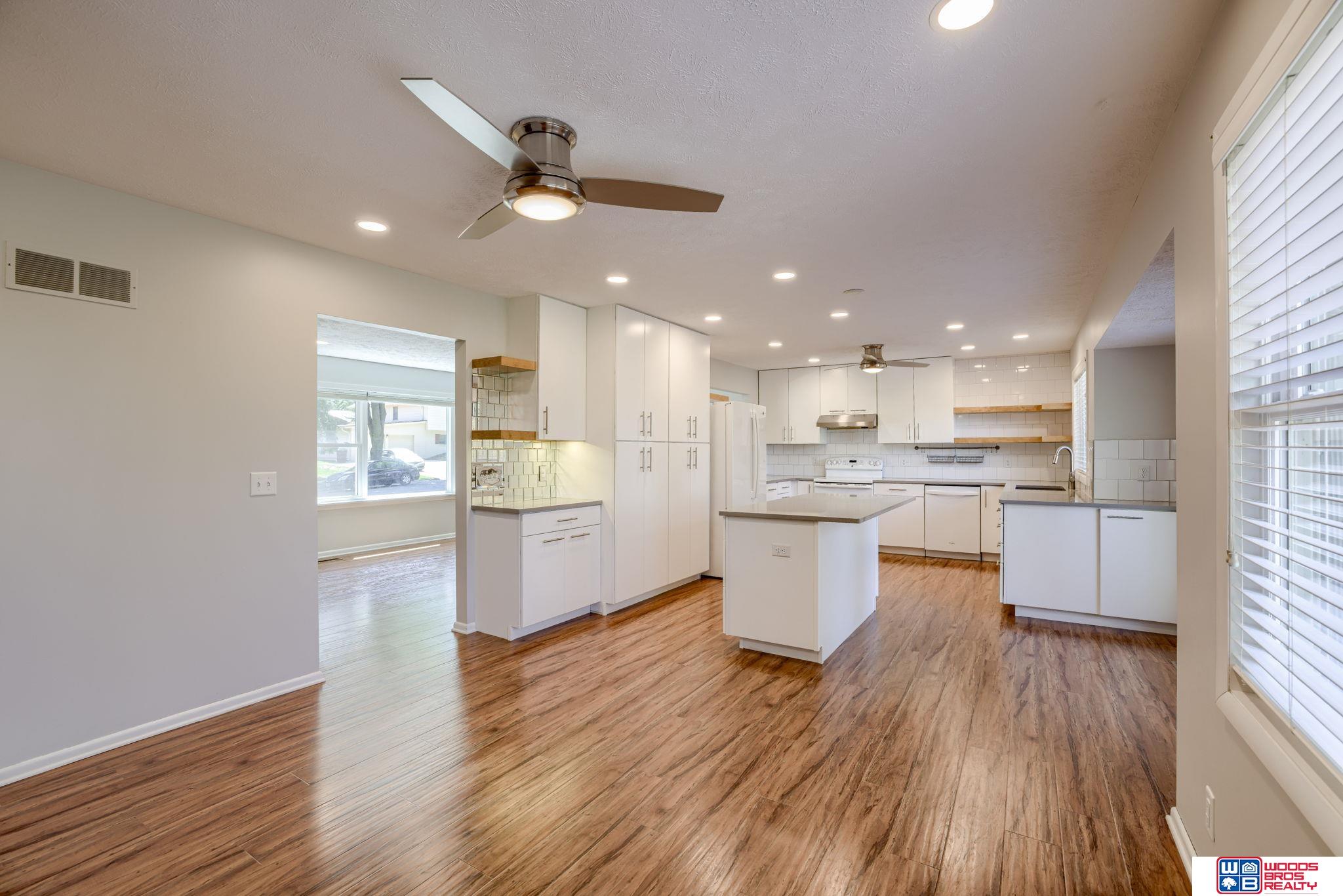 7320 Briarhurst Drive, Lincoln, Nebraska image 12