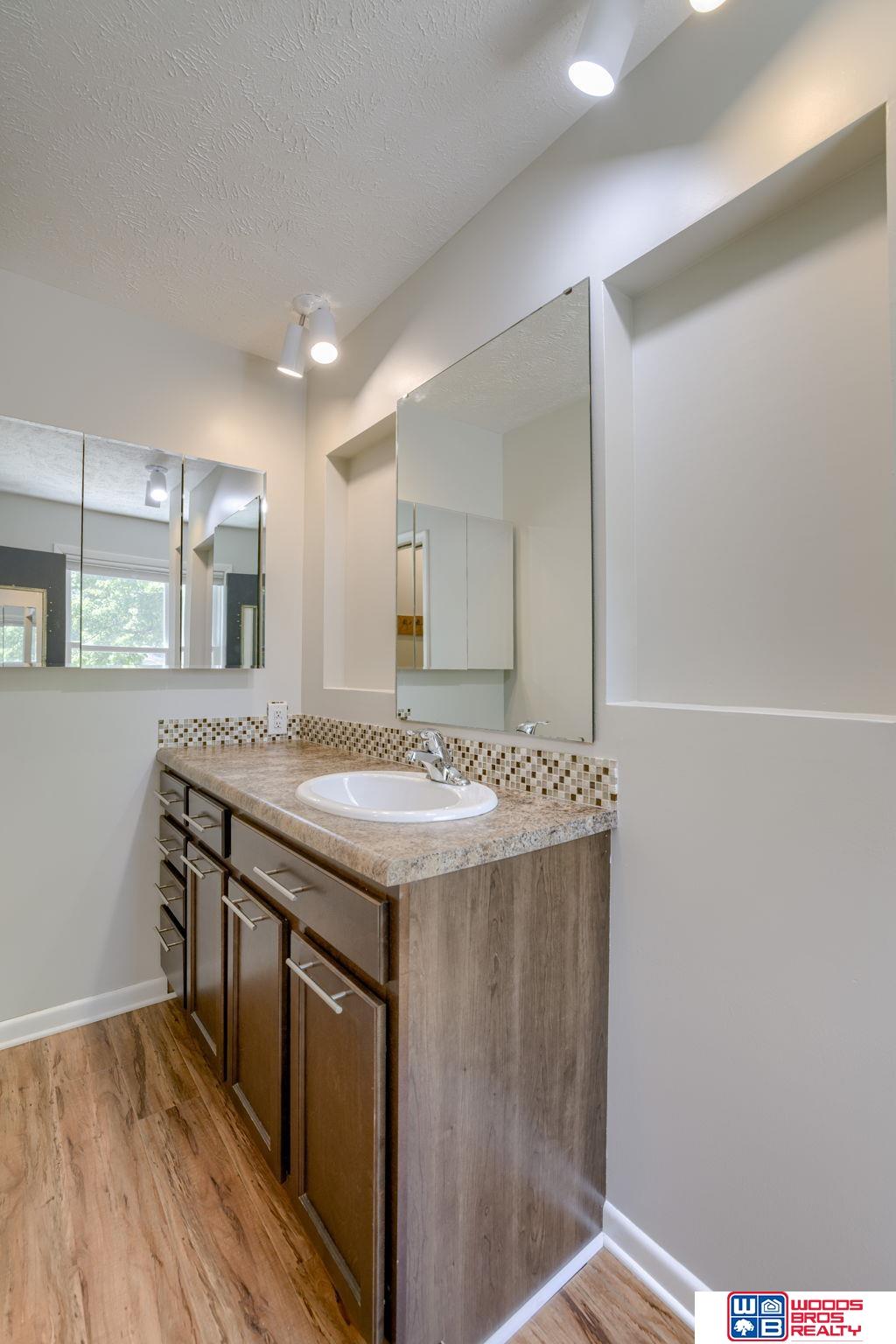 7320 Briarhurst Drive, Lincoln, Nebraska image 18