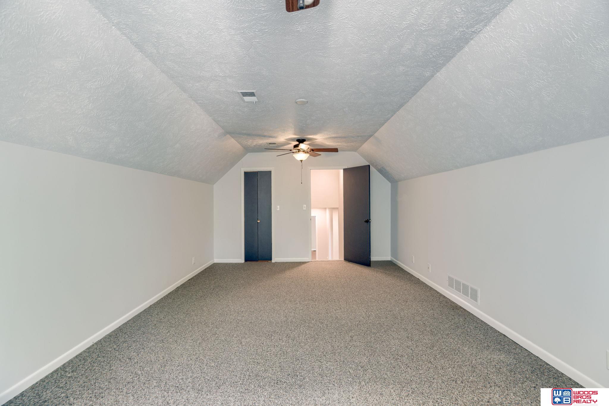 7320 Briarhurst Drive, Lincoln, Nebraska image 23