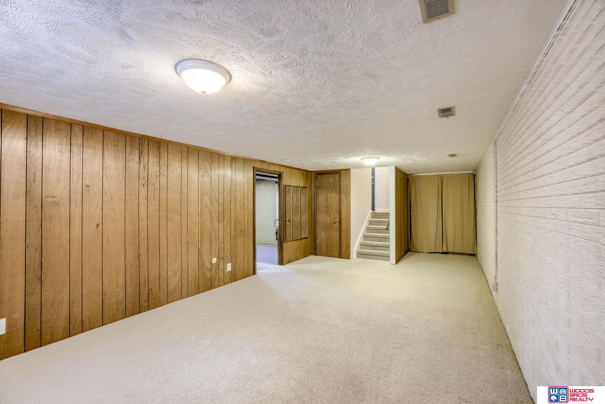 7320 Briarhurst Drive, Lincoln, Nebraska image 27