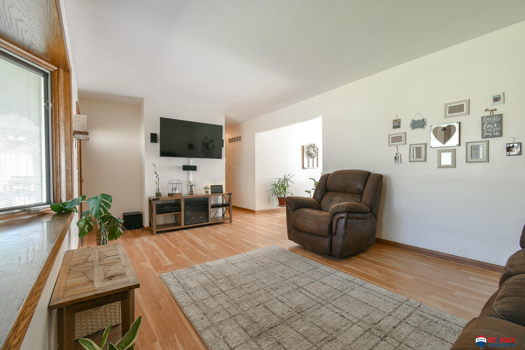 6 Beckman Circle, Malcolm, Nebraska image 6