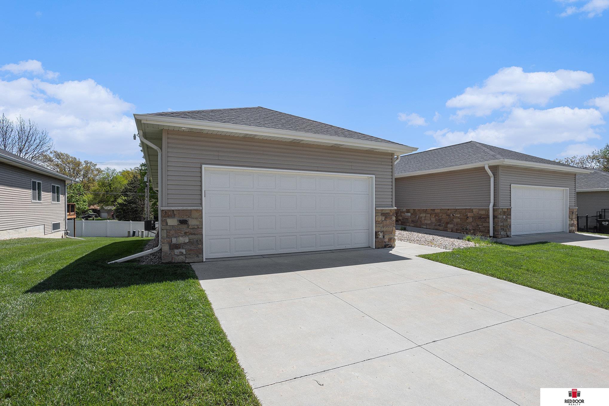 4227 S 40th Street, Lincoln, Nebraska image 3