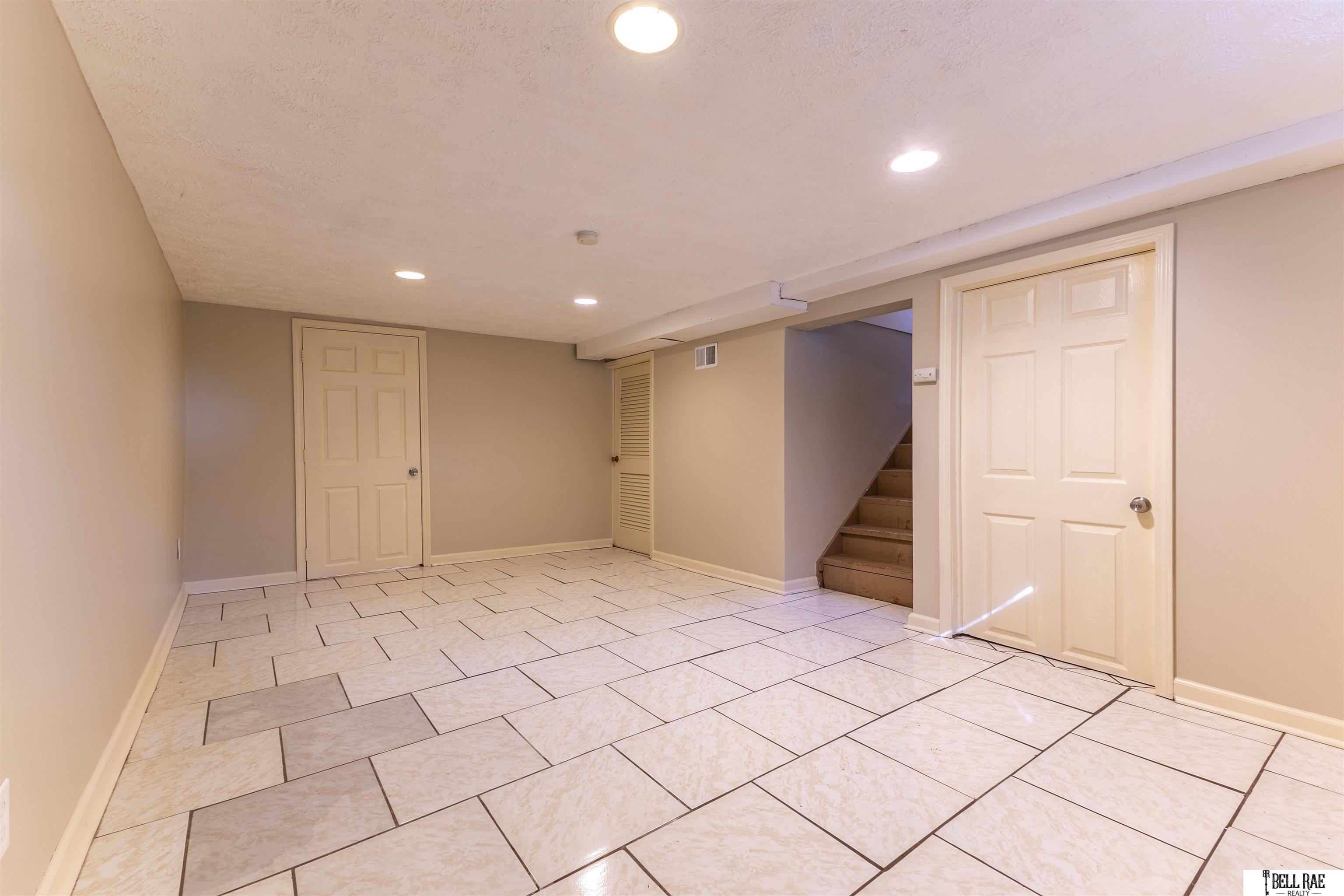 3803 N 63 Street, Omaha, Nebraska image 6