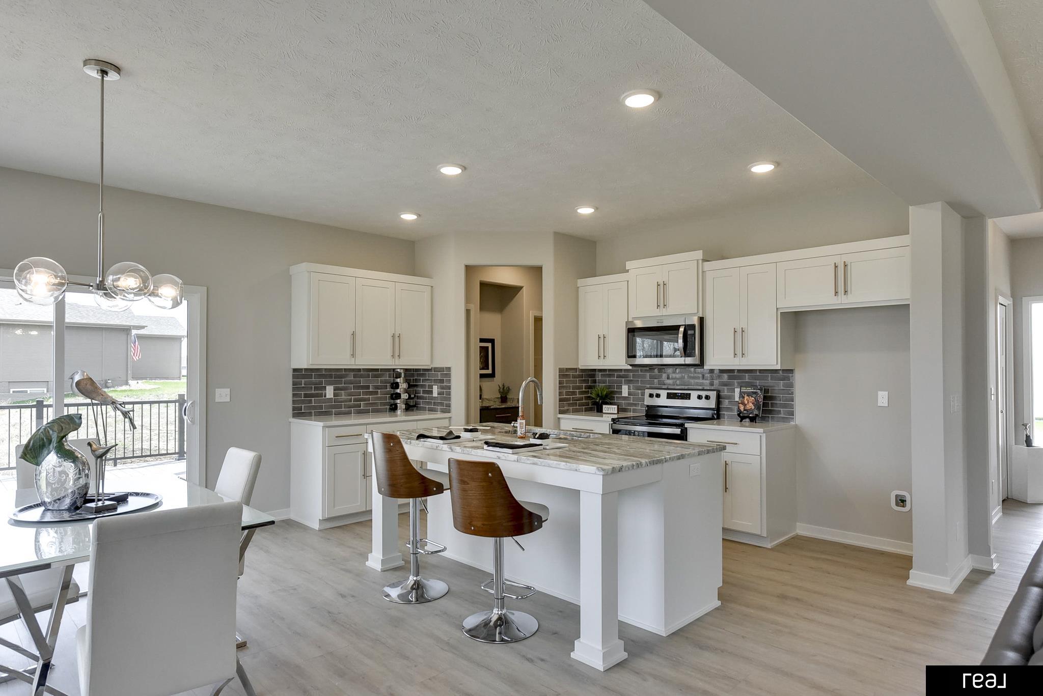 4406 Barksdale Drive, Bellevue, Nebraska image 5