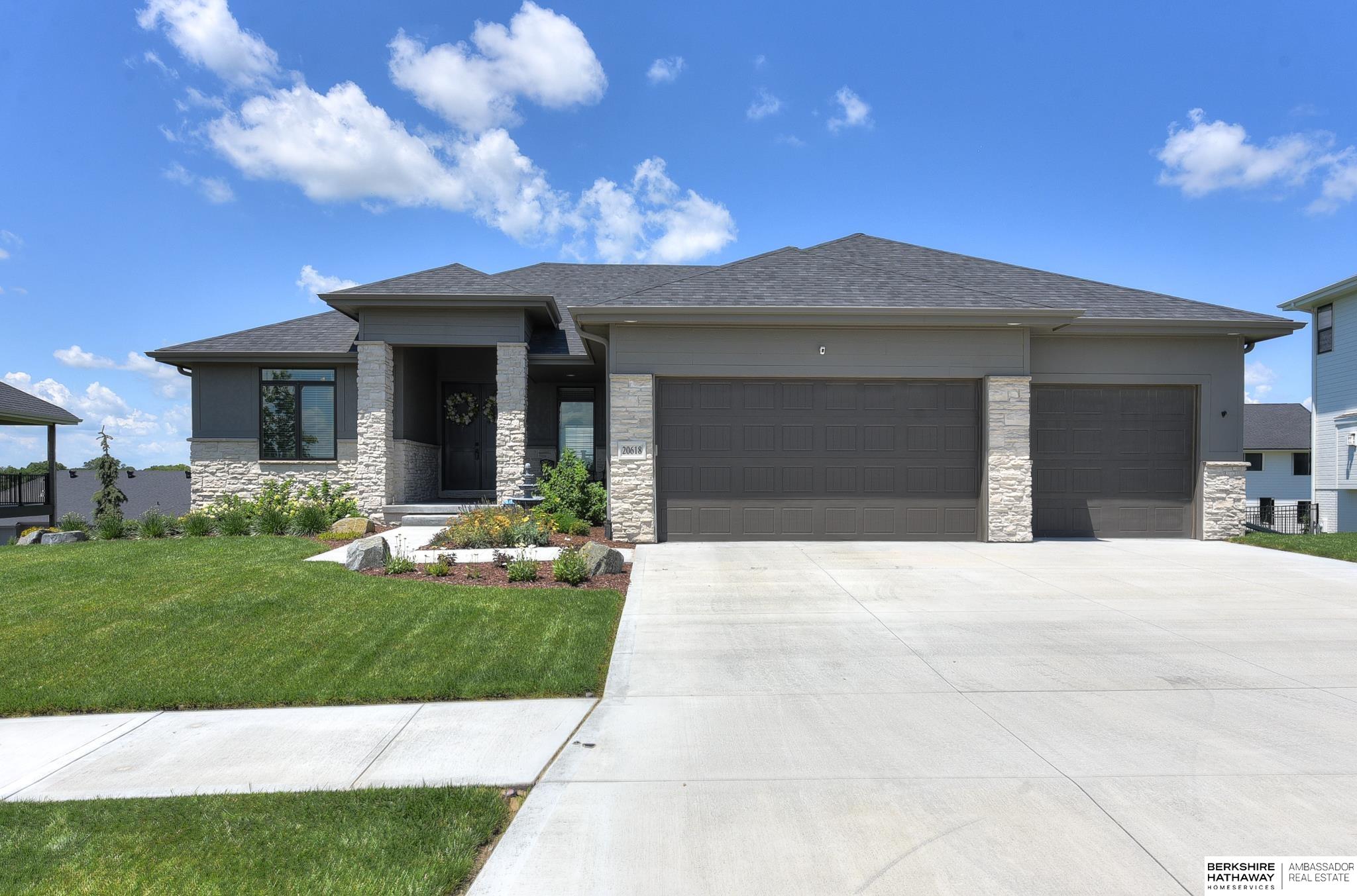 20618 Boulder Street, Gretna, Nebraska image 3