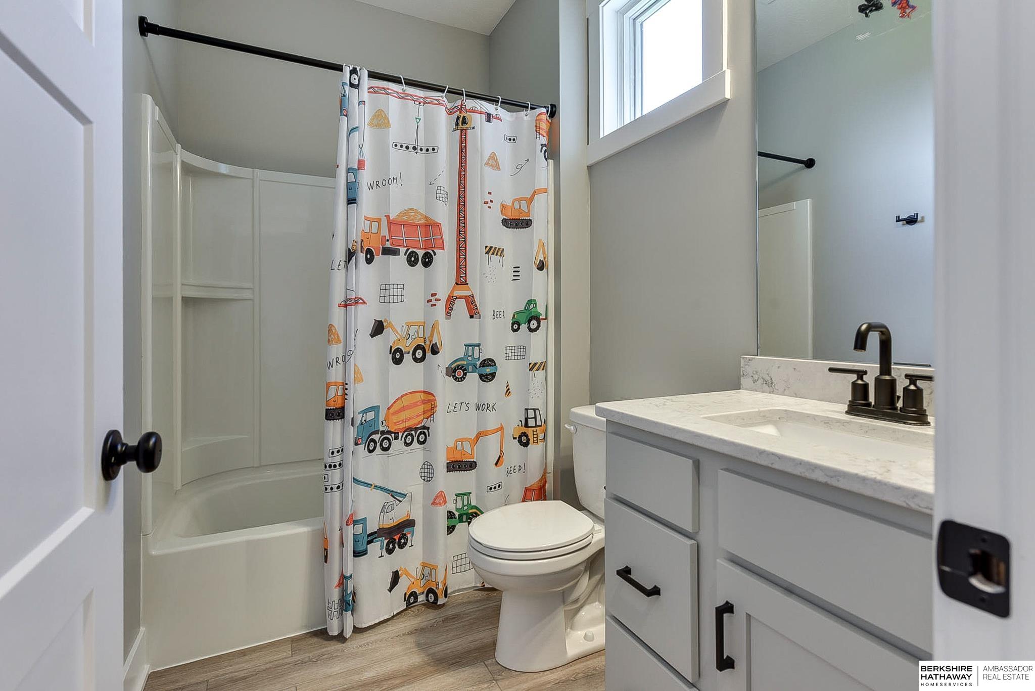 20618 Boulder Street, Gretna, Nebraska image 32