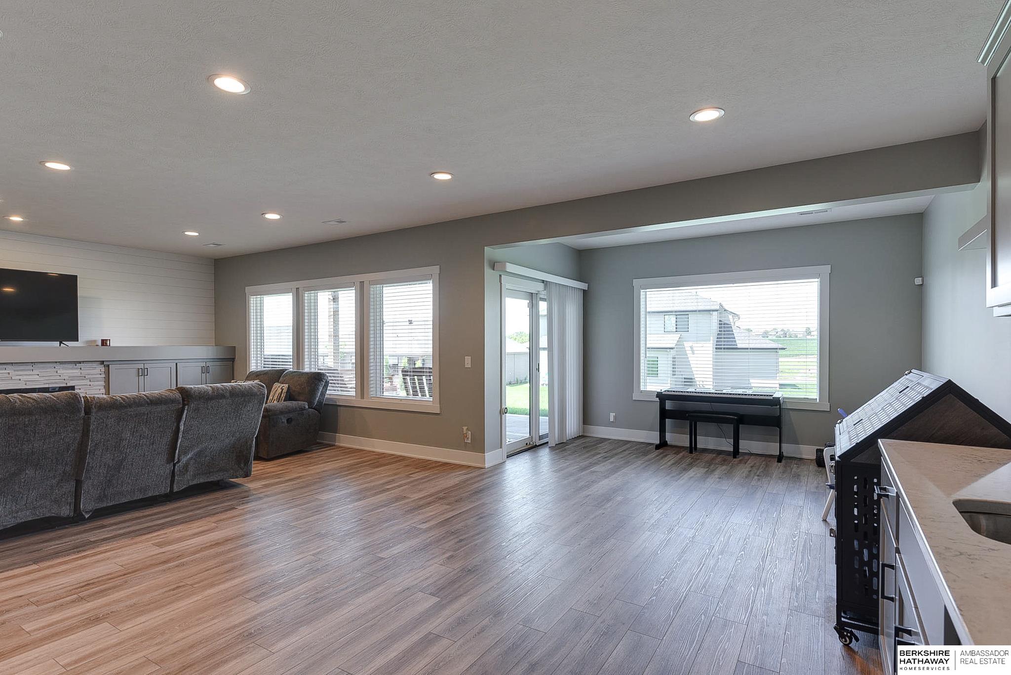 20618 Boulder Street, Gretna, Nebraska image 41