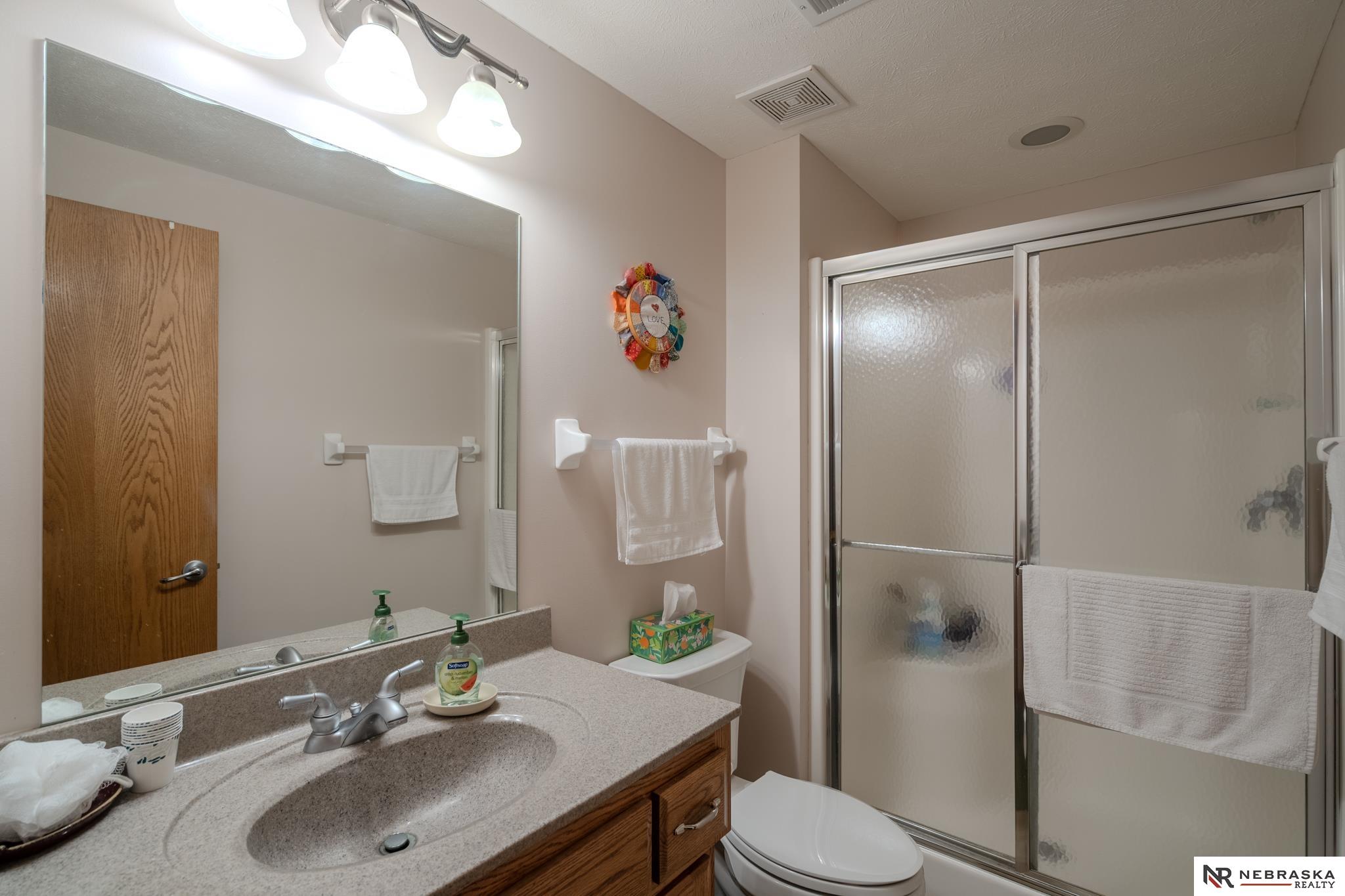 16101 Sahler Street, Omaha, Nebraska image 12